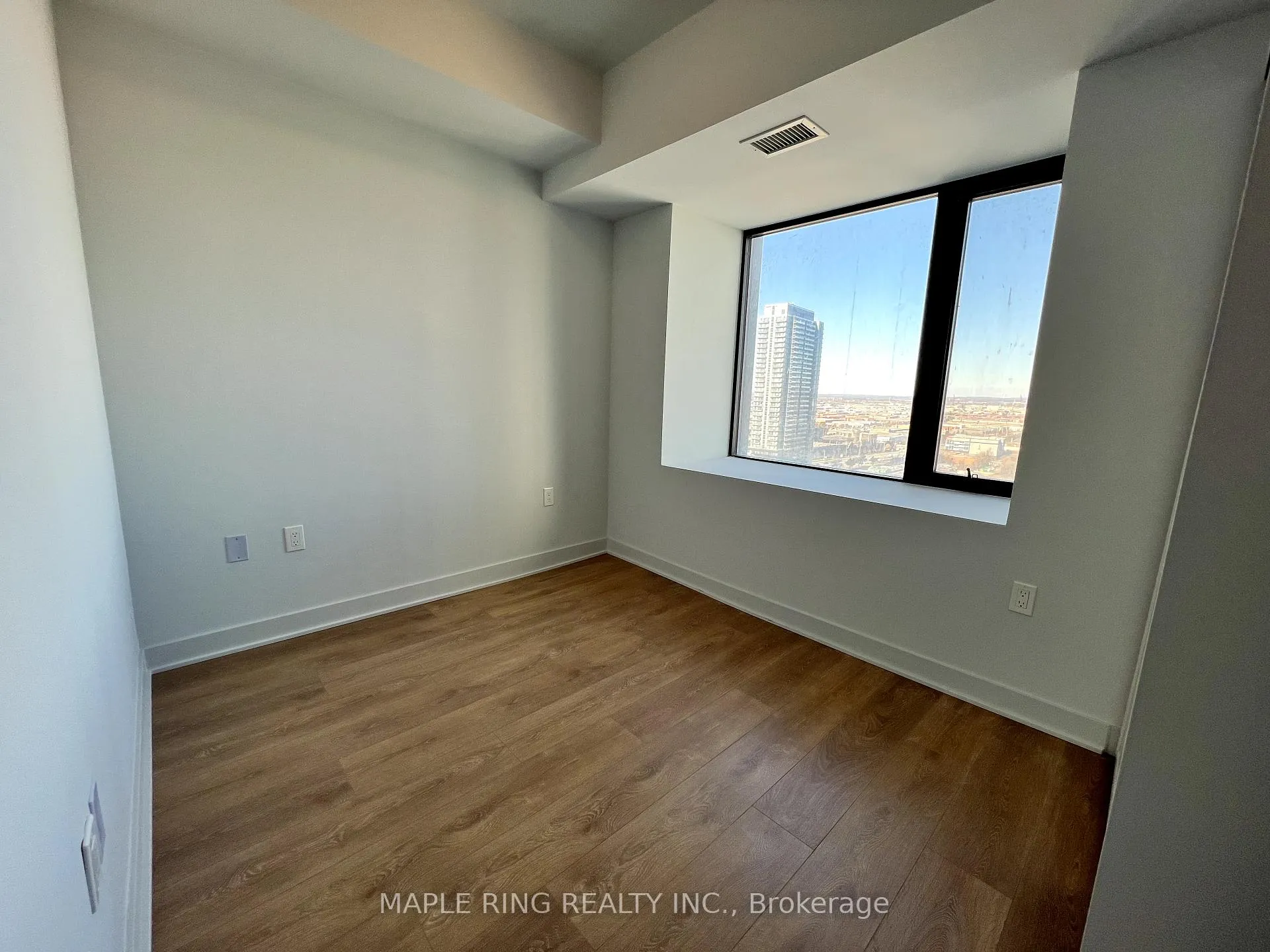 Photo 11 of Unit 2104, 2920 Highway 7 Road, Vaughan, Concord — HOMEH
