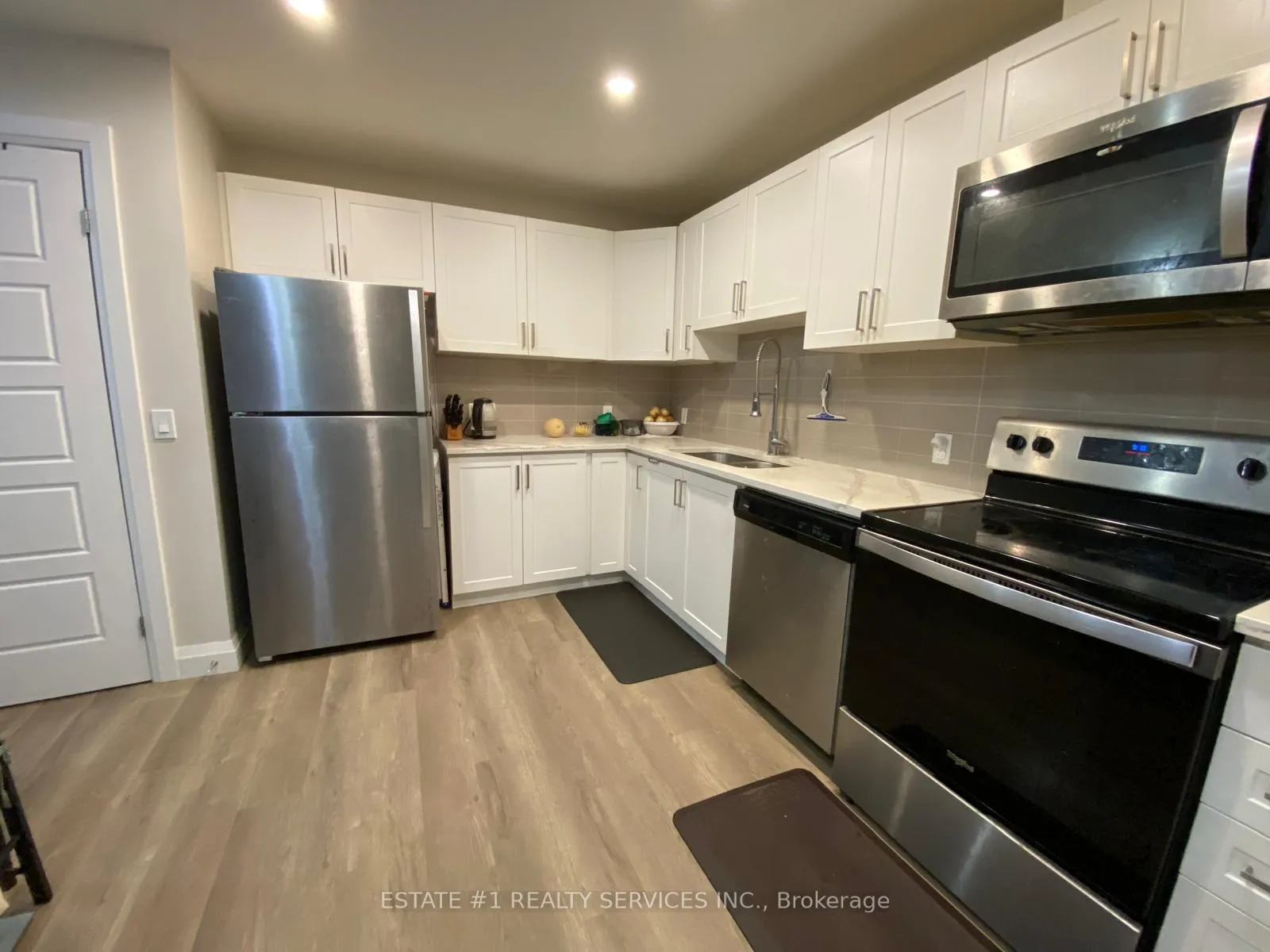 Photo 16 of Unit 203, 5 Wake Robin Drive, Kitchener, Larentian West — HOMEH