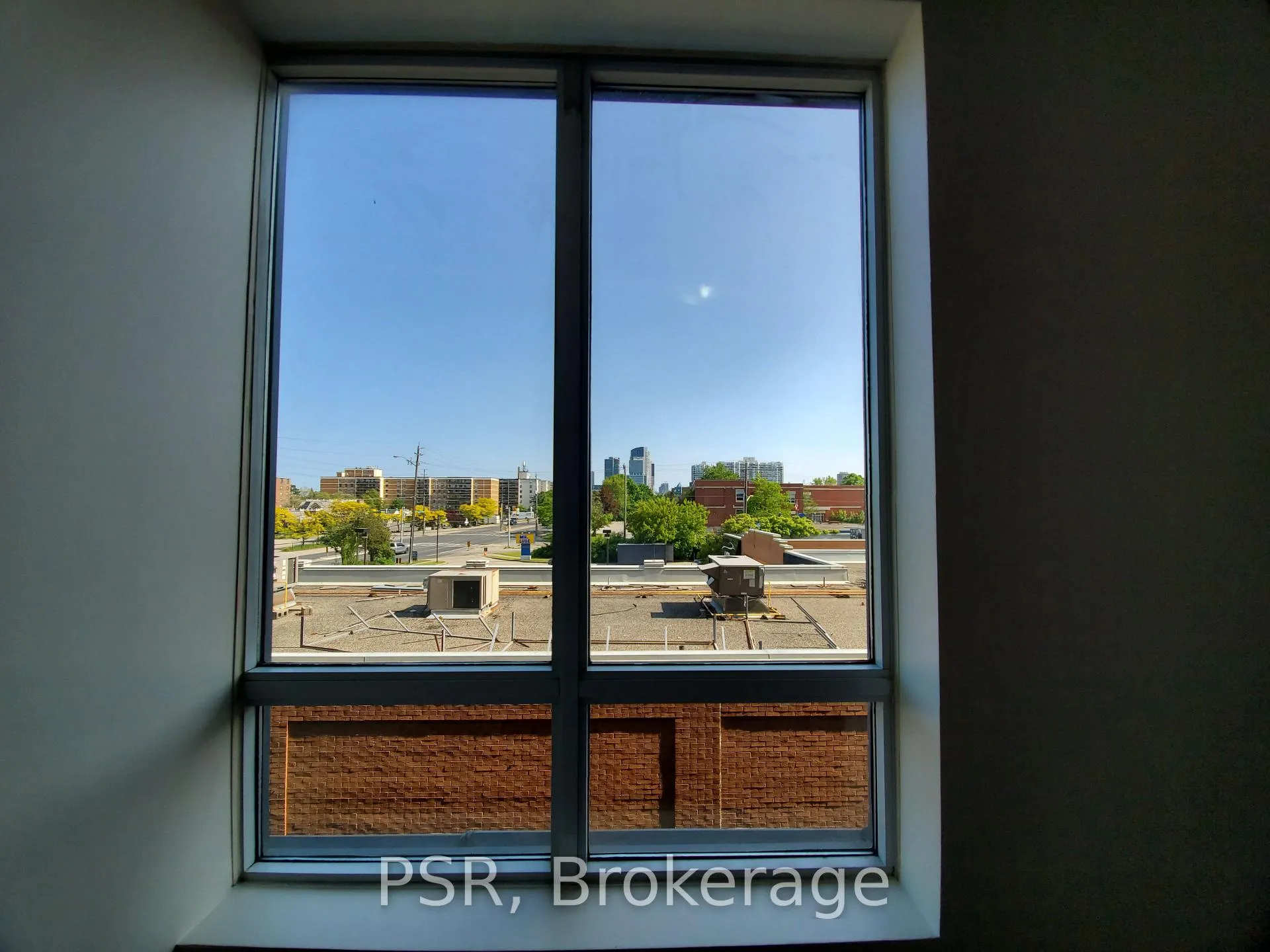 Photo 17 of Unit 337, 7608 Yonge Street, Vaughan, Crestwood-Springfarm-Yorkhill — HOMEH