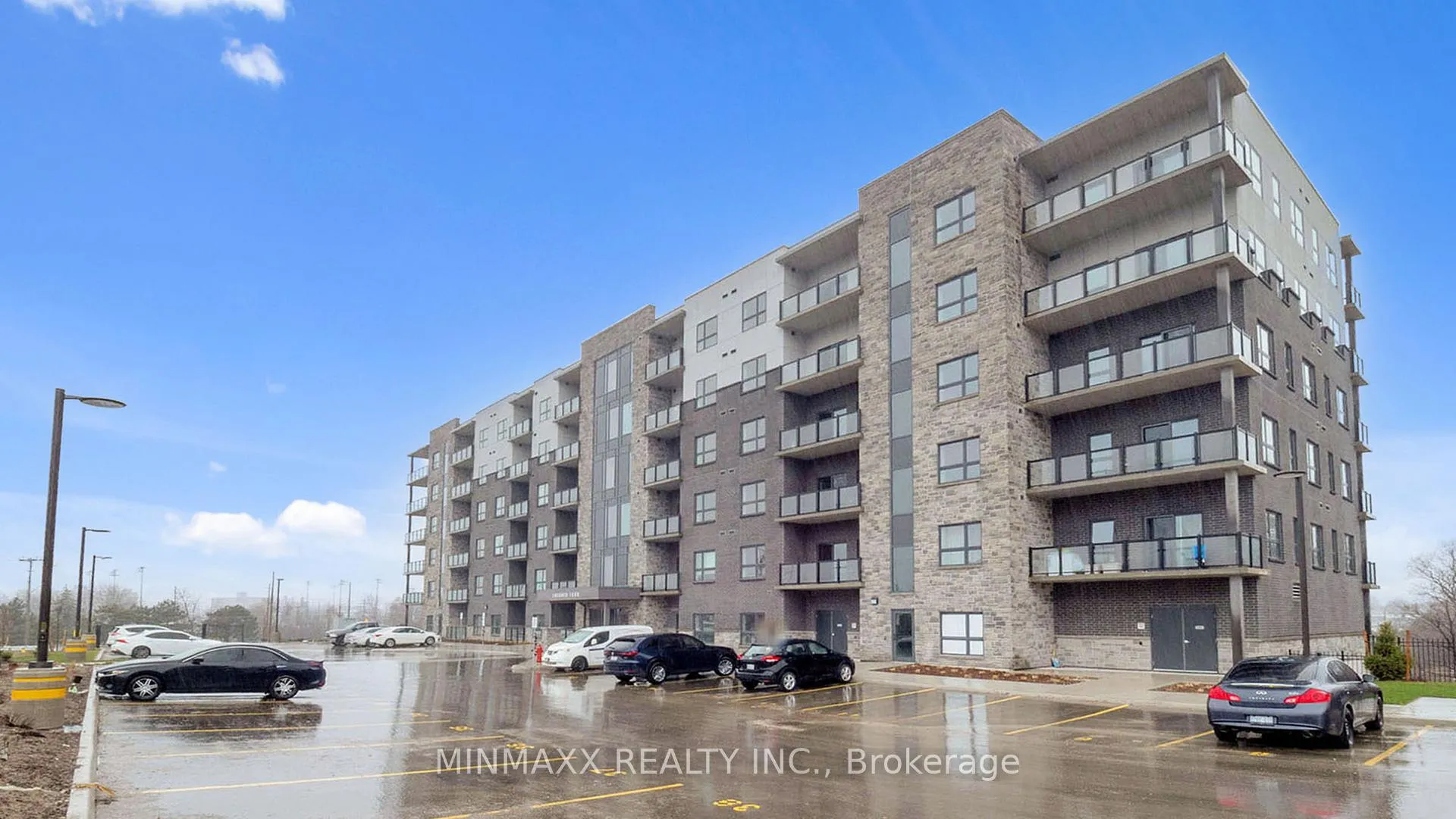 Photo 3 of Unit 206, 1000 Lackner Place, Kitchener — HOMEH