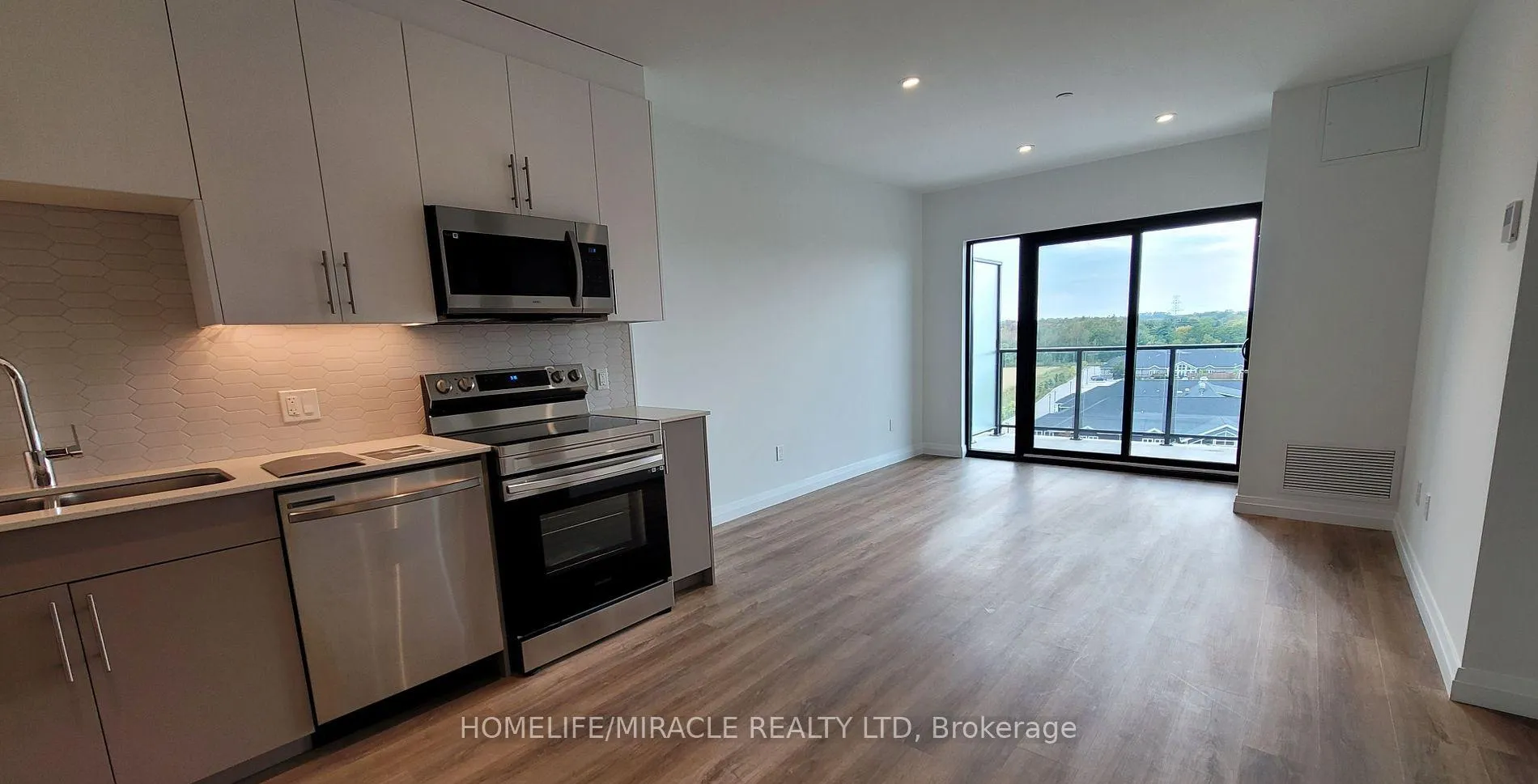 Photo 1 of Unit 618, 525 New Dundee Road, Kitchener — HOMEH