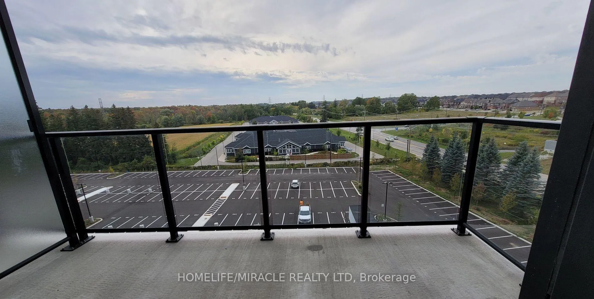 Photo 7 of Unit 618, 525 New Dundee Road, Kitchener — HOMEH