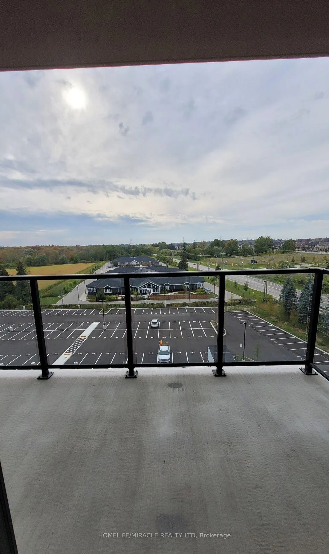 Photo 8 of Unit 618, 525 New Dundee Road, Kitchener — HOMEH