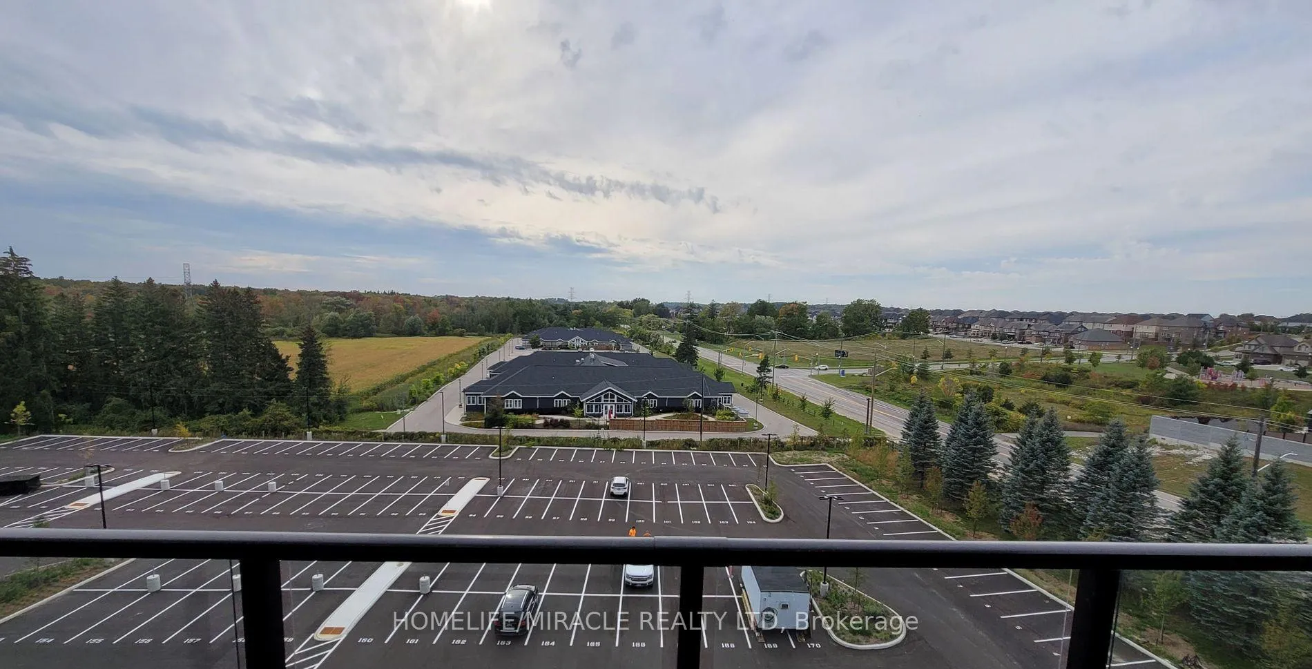Photo 10 of Unit 618, 525 New Dundee Road, Kitchener — HOMEH