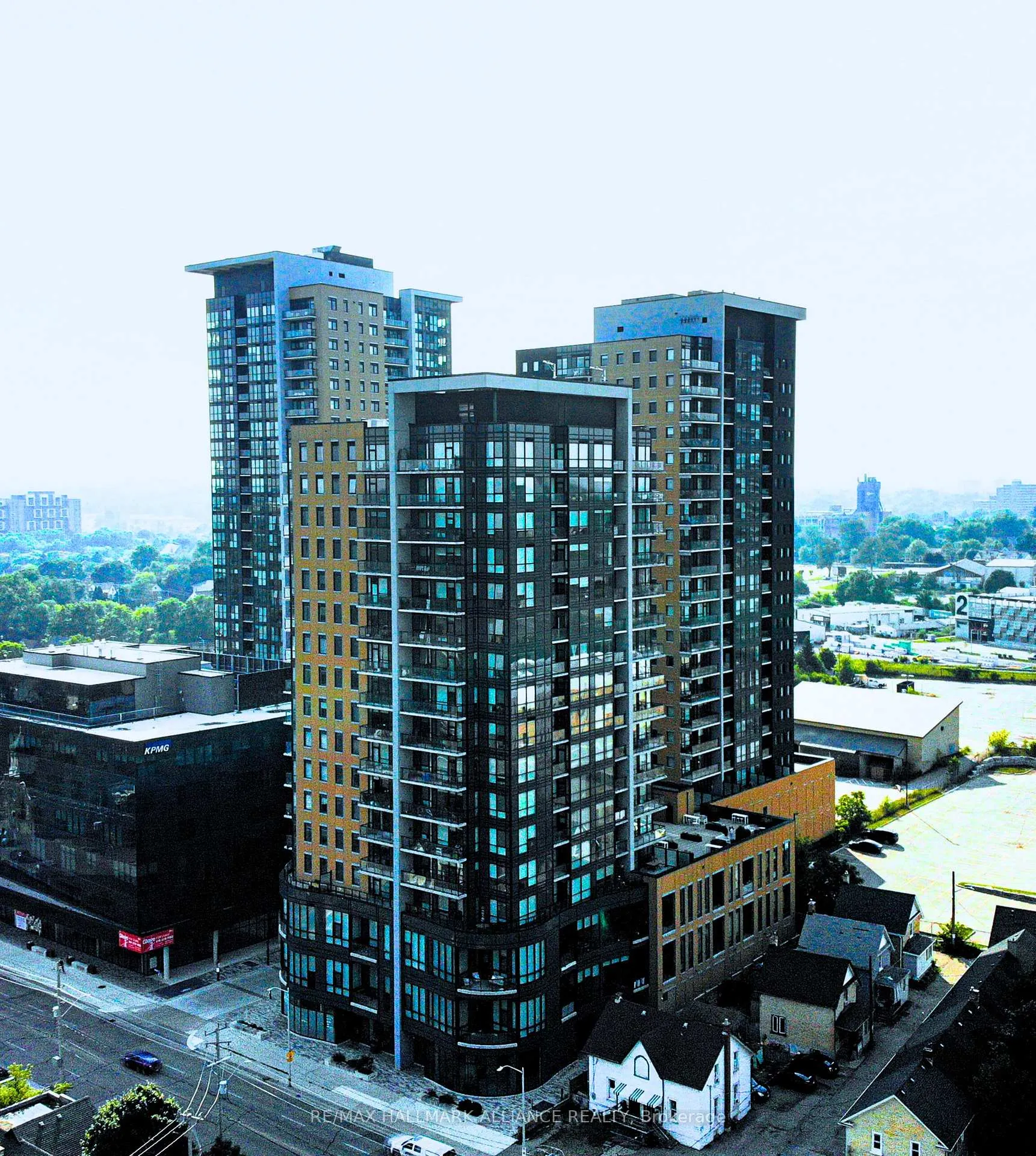 Front of Unit 1508, 100 Garment Street