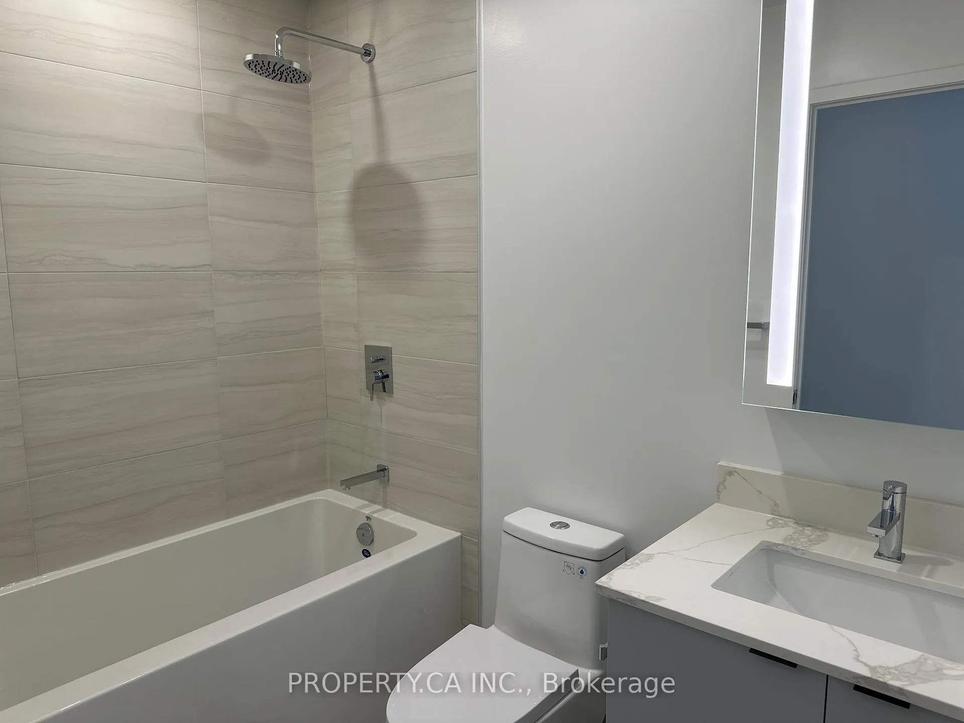 Photo 5 of Unit 409, 285 Dufferin Street, Toronto, South Parkdale — HOMEH
