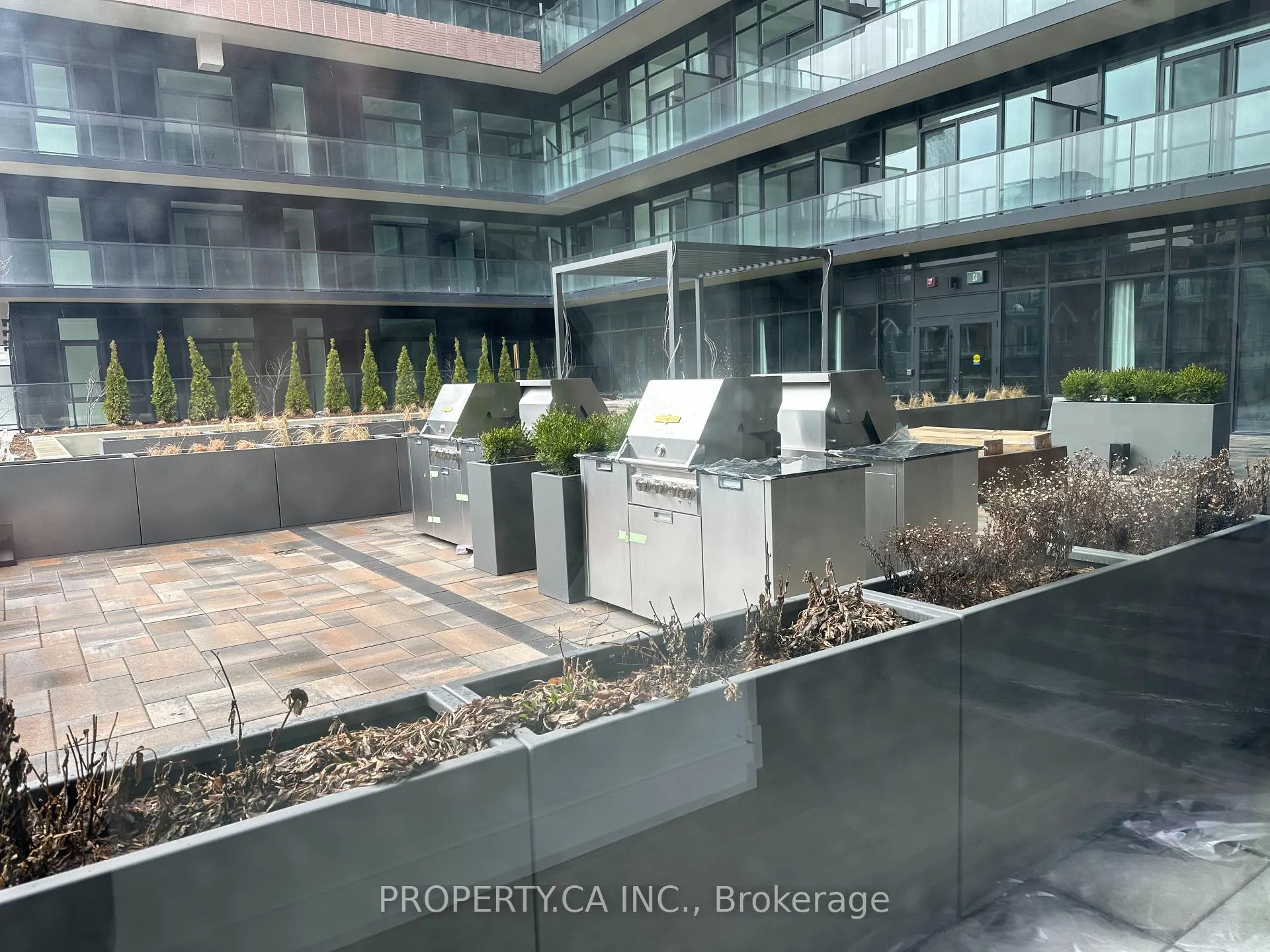Photo 14 of Unit 409, 285 Dufferin Street, Toronto, South Parkdale — HOMEH