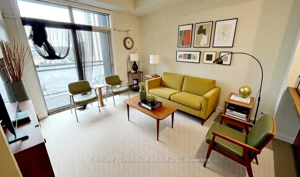 Photo 3 of Unit 322, 35 Southshore Crescent, Hamilton, Lakeshore — HOMEH
