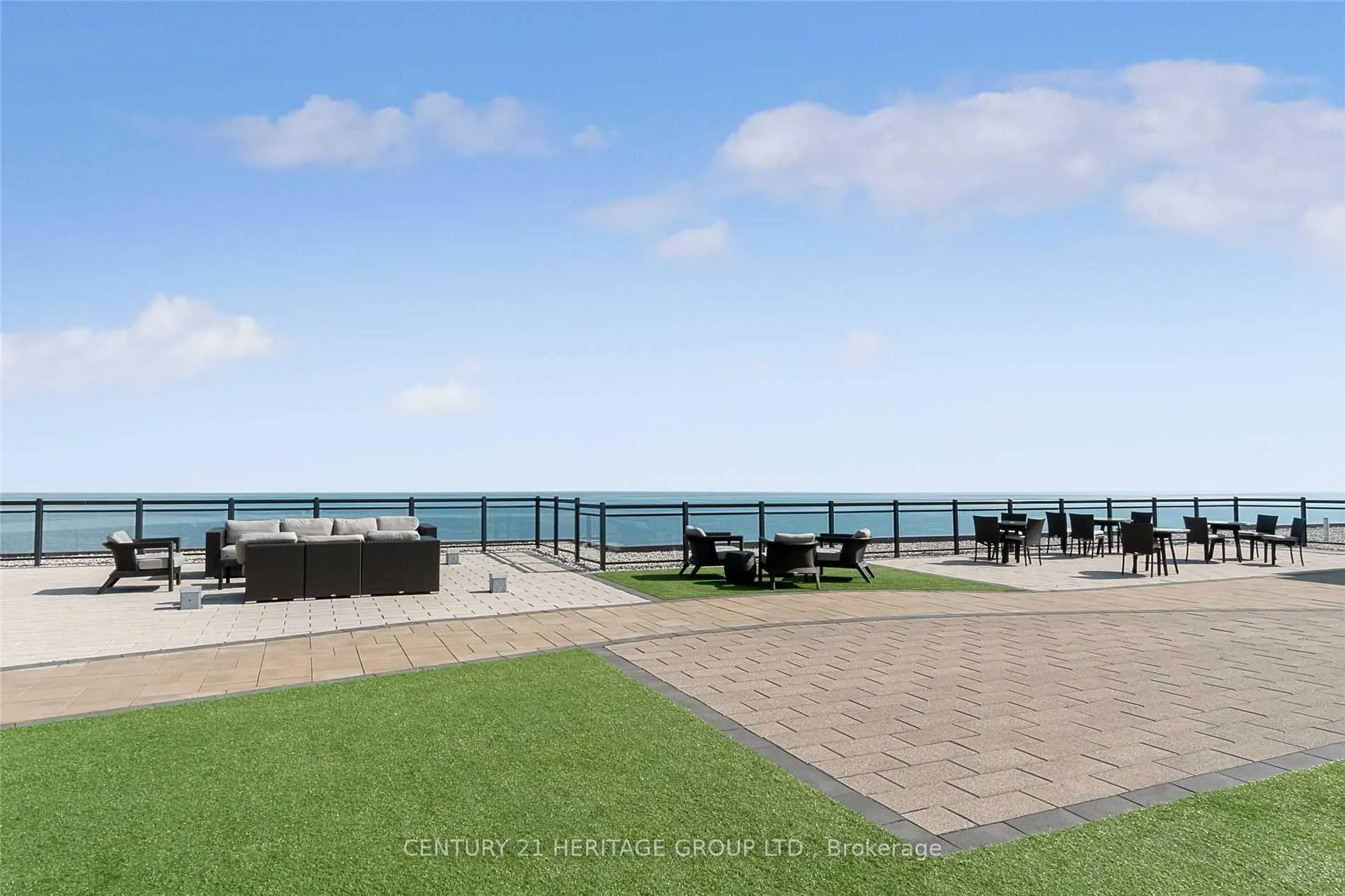 Photo 14 of Unit 322, 35 Southshore Crescent, Hamilton, Lakeshore — HOMEH