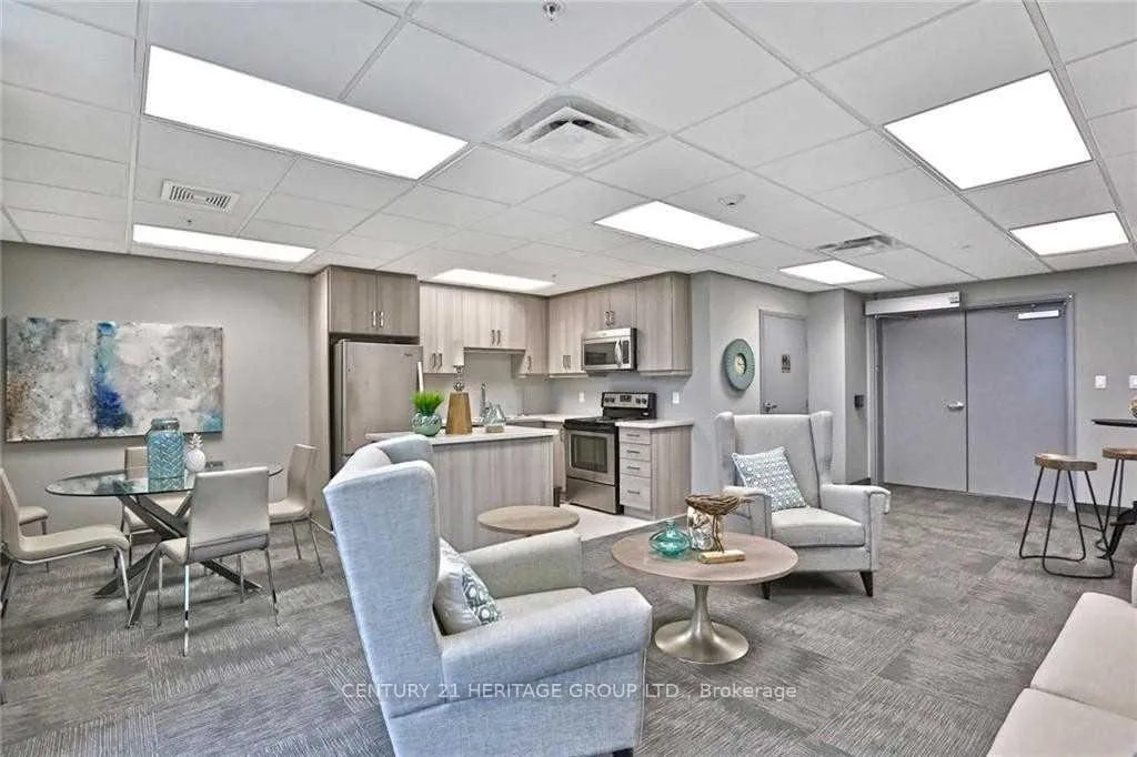 Photo 15 of Unit 322, 35 Southshore Crescent, Hamilton, Lakeshore — HOMEH