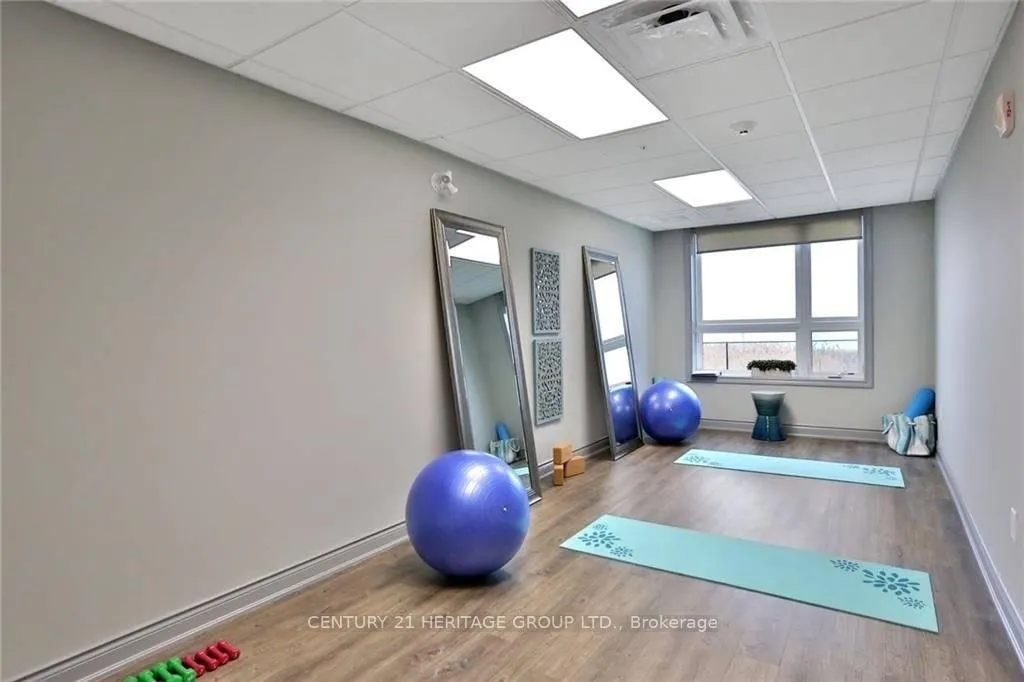 Photo 16 of Unit 322, 35 Southshore Crescent, Hamilton, Lakeshore — HOMEH