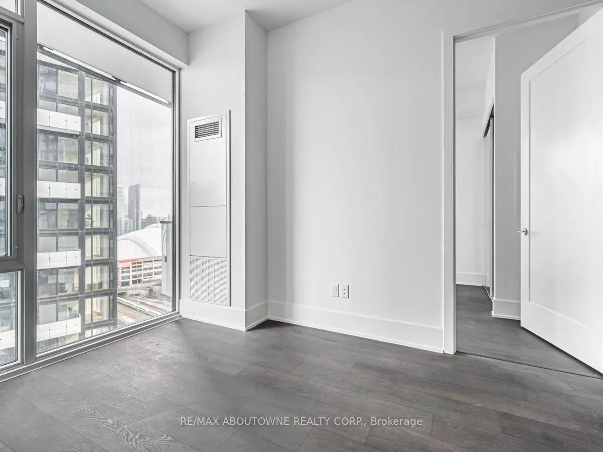Photo 13 of Unit 2311, 470 Front Street W, Toronto, Waterfront Communities — HOMEH