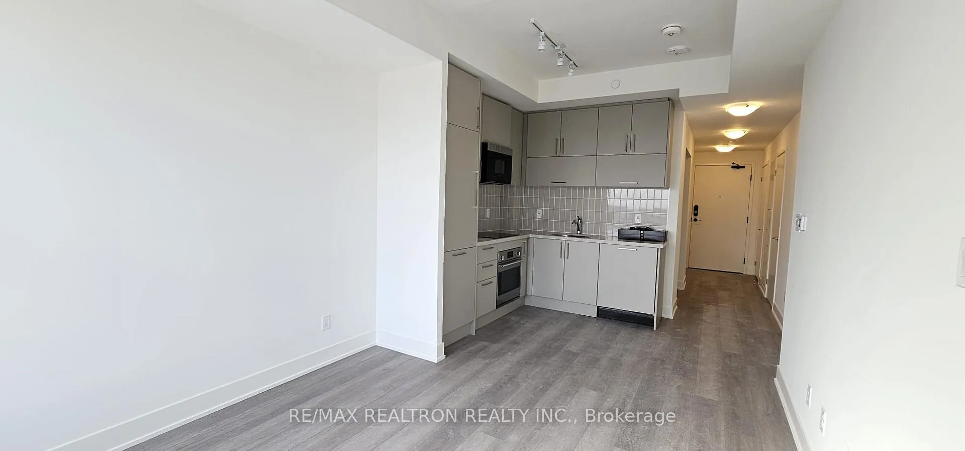 Photo 14 of Unit 1105, 38 Andre De Grasse Street, Markham, Unionville — HOMEH
