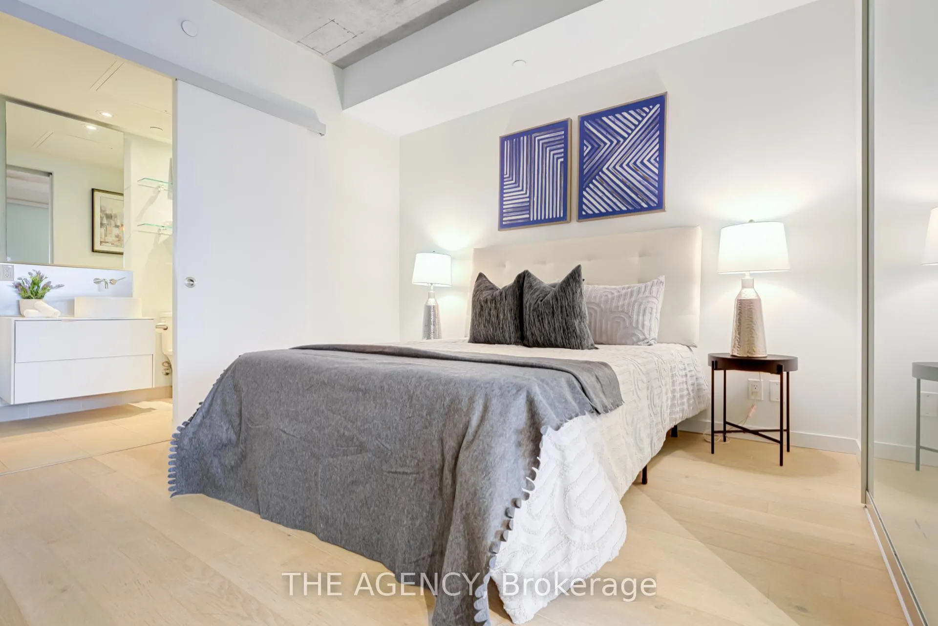 Photo 14 of Unit 711, 383 Sorauren Avenue, Toronto, Roncesvalles — HOMEH
