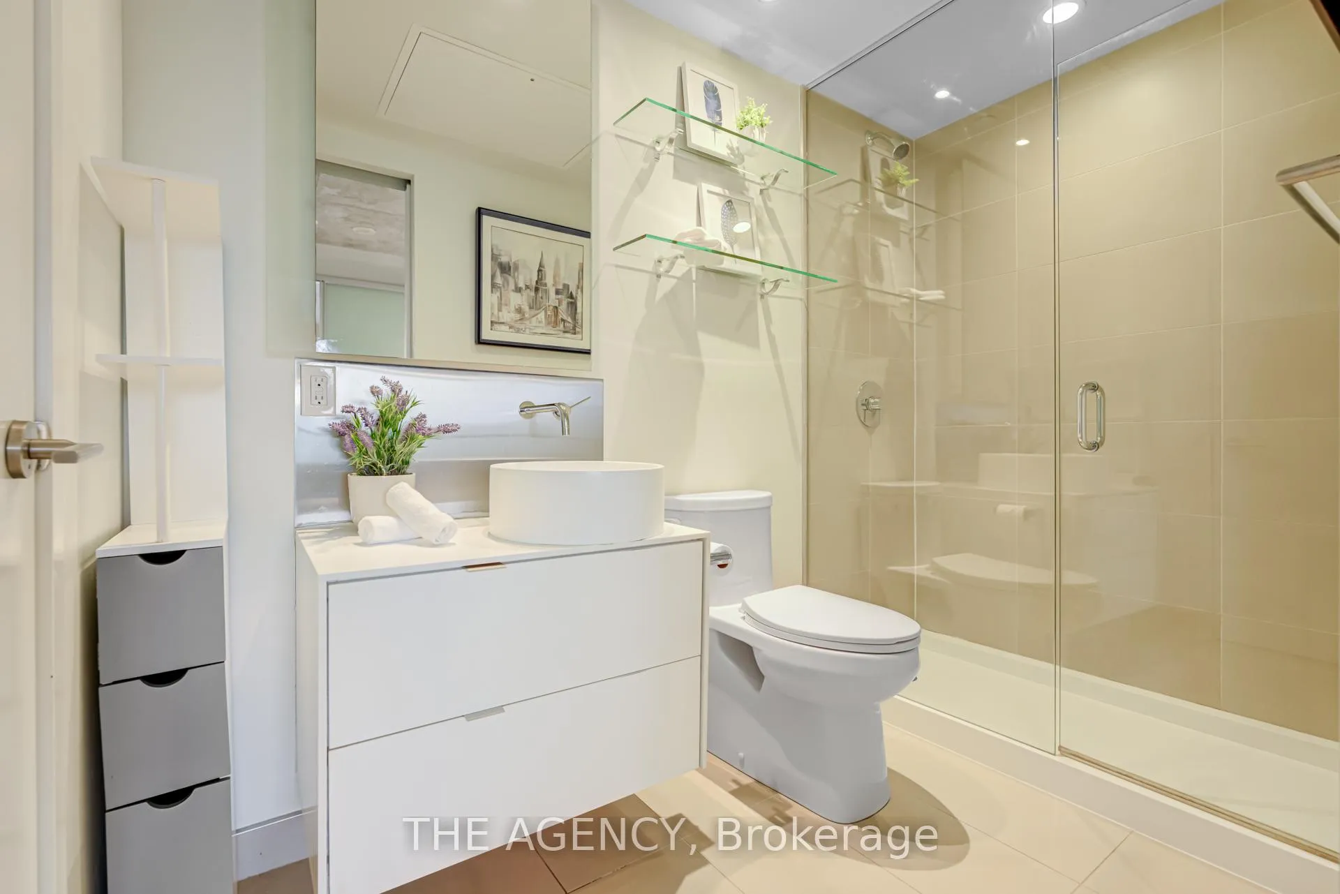 Photo 16 of Unit 711, 383 Sorauren Avenue, Toronto, Roncesvalles — HOMEH