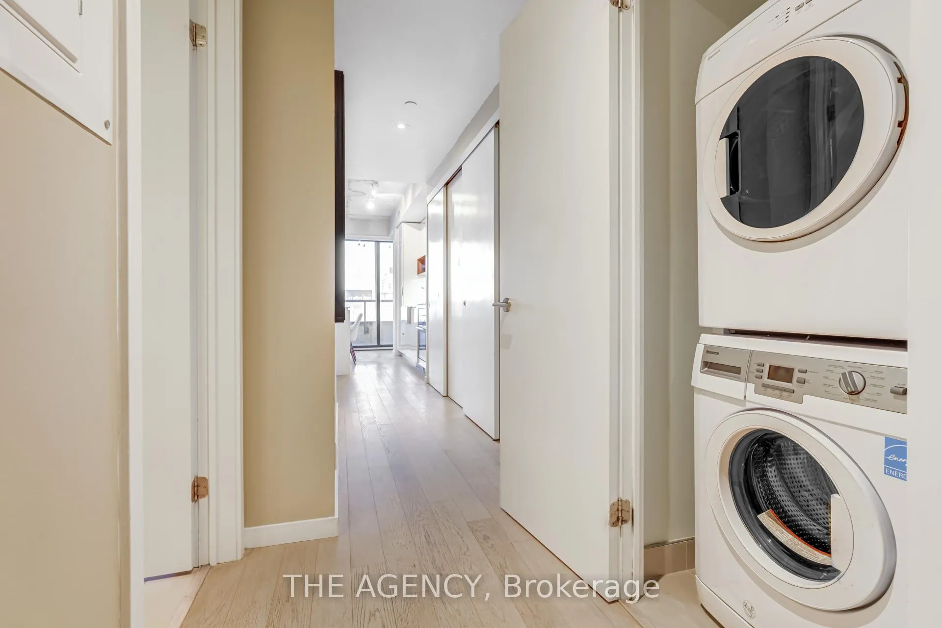 Photo 20 of Unit 711, 383 Sorauren Avenue, Toronto, Roncesvalles — HOMEH