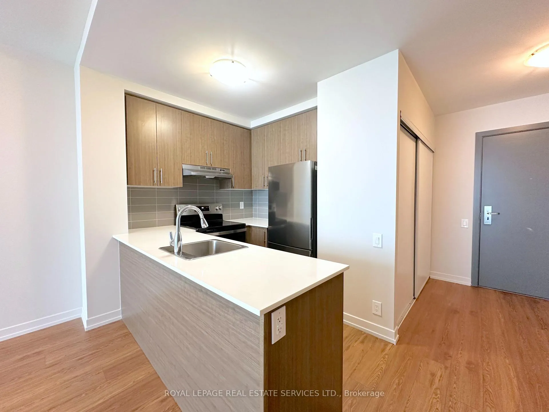 Photo 7 of Unit 2403, 188 Clark Boulevard, Brampton, Queen Street Corridor — HOMEH
