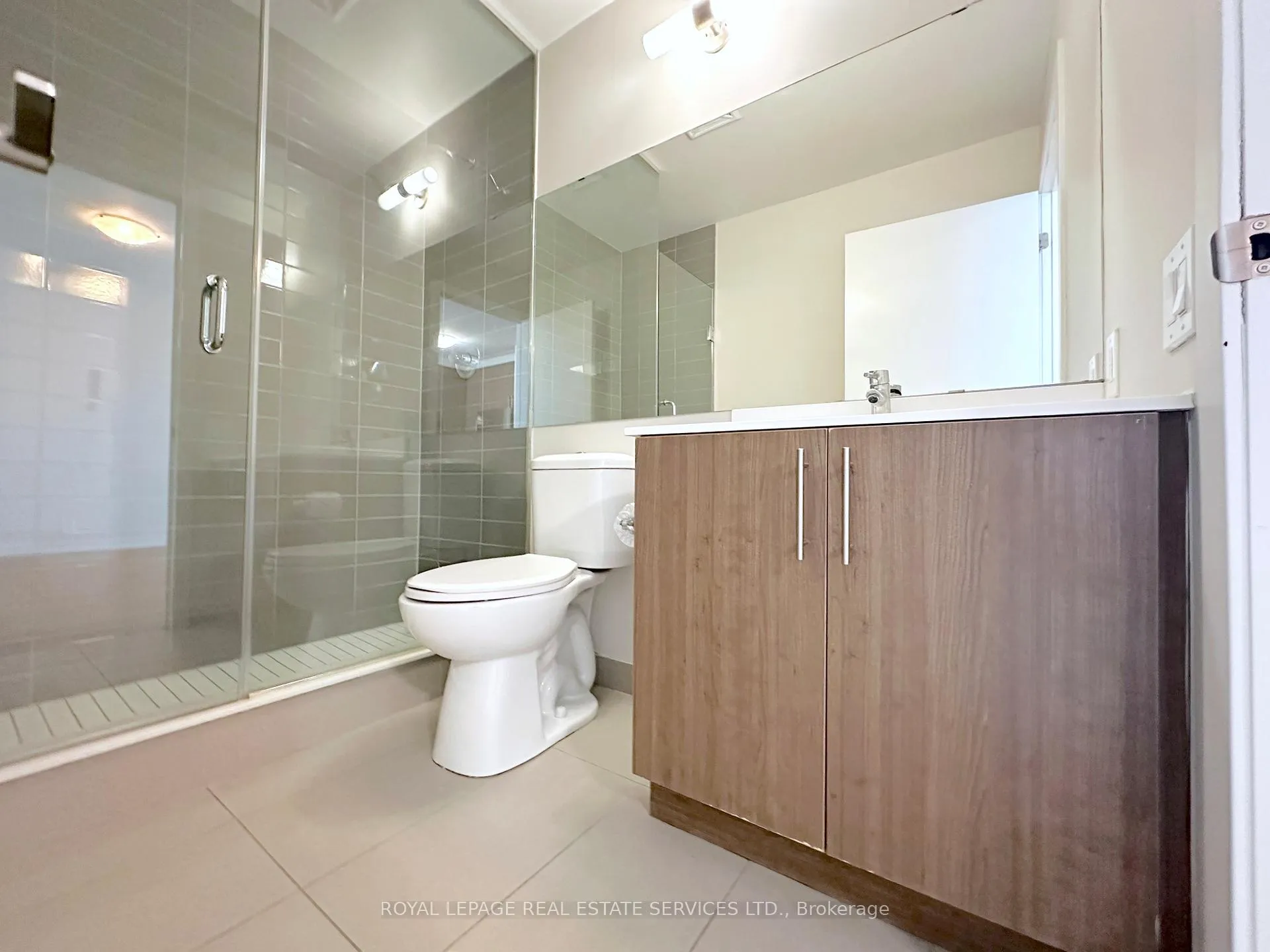 Photo 10 of Unit 2403, 188 Clark Boulevard, Brampton, Queen Street Corridor — HOMEH