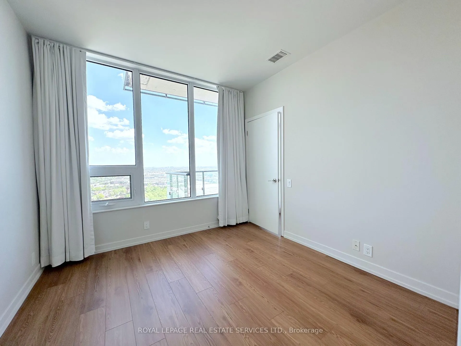 Photo 12 of Unit 2403, 188 Clark Boulevard, Brampton, Queen Street Corridor — HOMEH