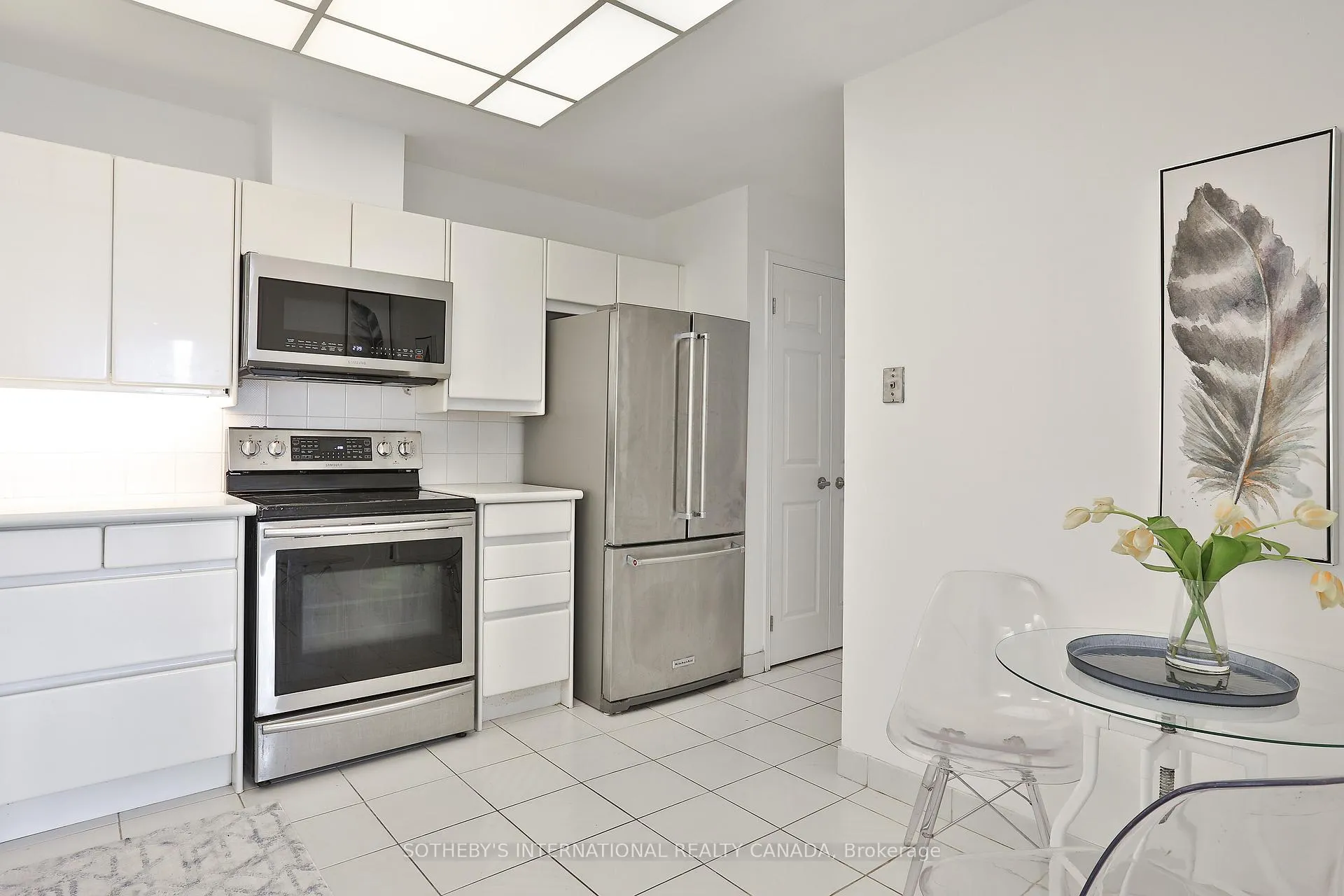 Photo 15 of Unit 1003, 7 Broadway Avenue, Toronto, Mount Pleasant West — HOMEH