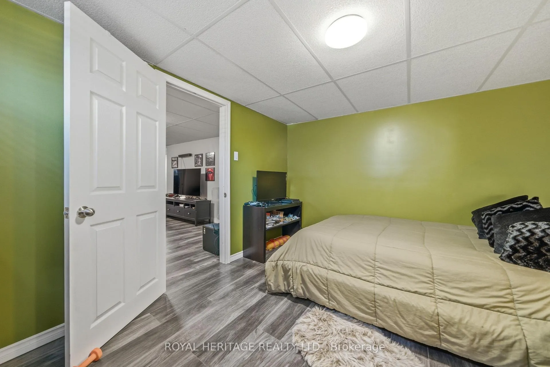 Photo 38 of 18 Panelas Crescent, Quinte West, Trenton Ward — HOMEH