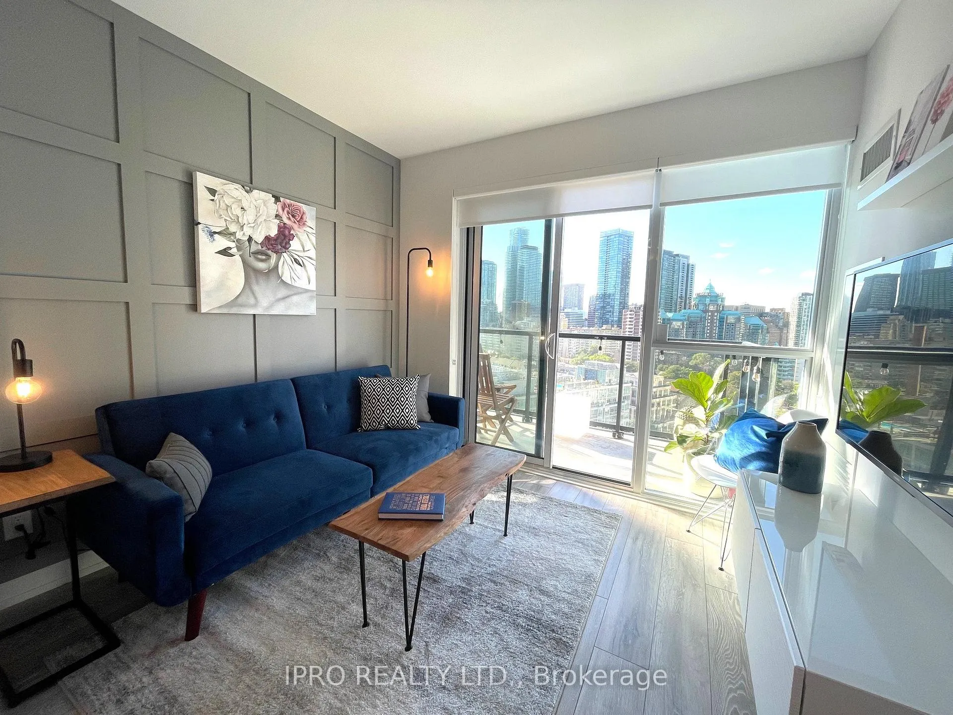 Photo 2 of Unit 1510, 159 Wellesley Street E, Toronto, Cabbagetown-South St. James Town — HOMEH