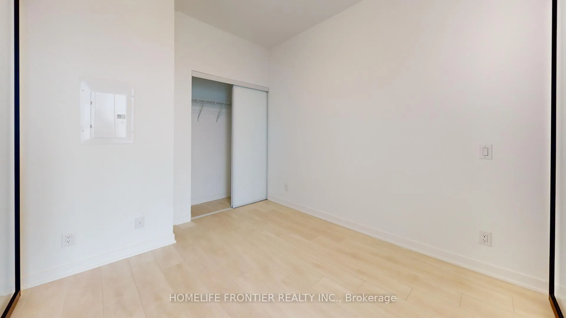 Photo 7 of Unit 904, 5 Defries Street, Toronto, Regent Park — HOMEH