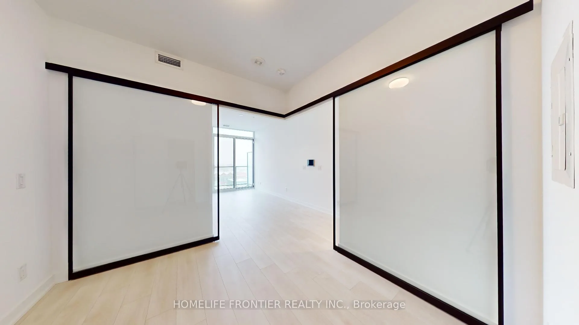 Photo 8 of Unit 904, 5 Defries Street, Toronto, Regent Park — HOMEH