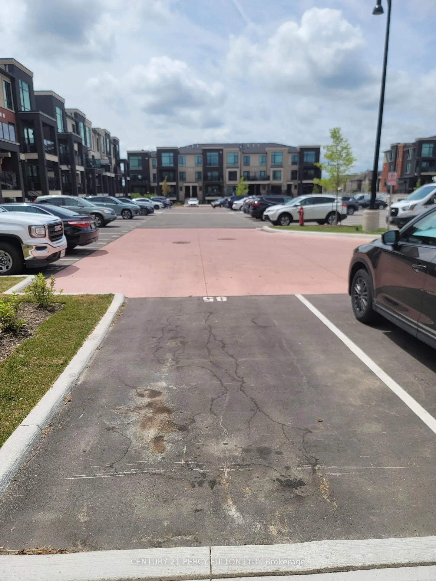 Photo 10 of Unit 8, 35 Romilly Avenue N, Brampton, Northwest Brampton — HOMEH