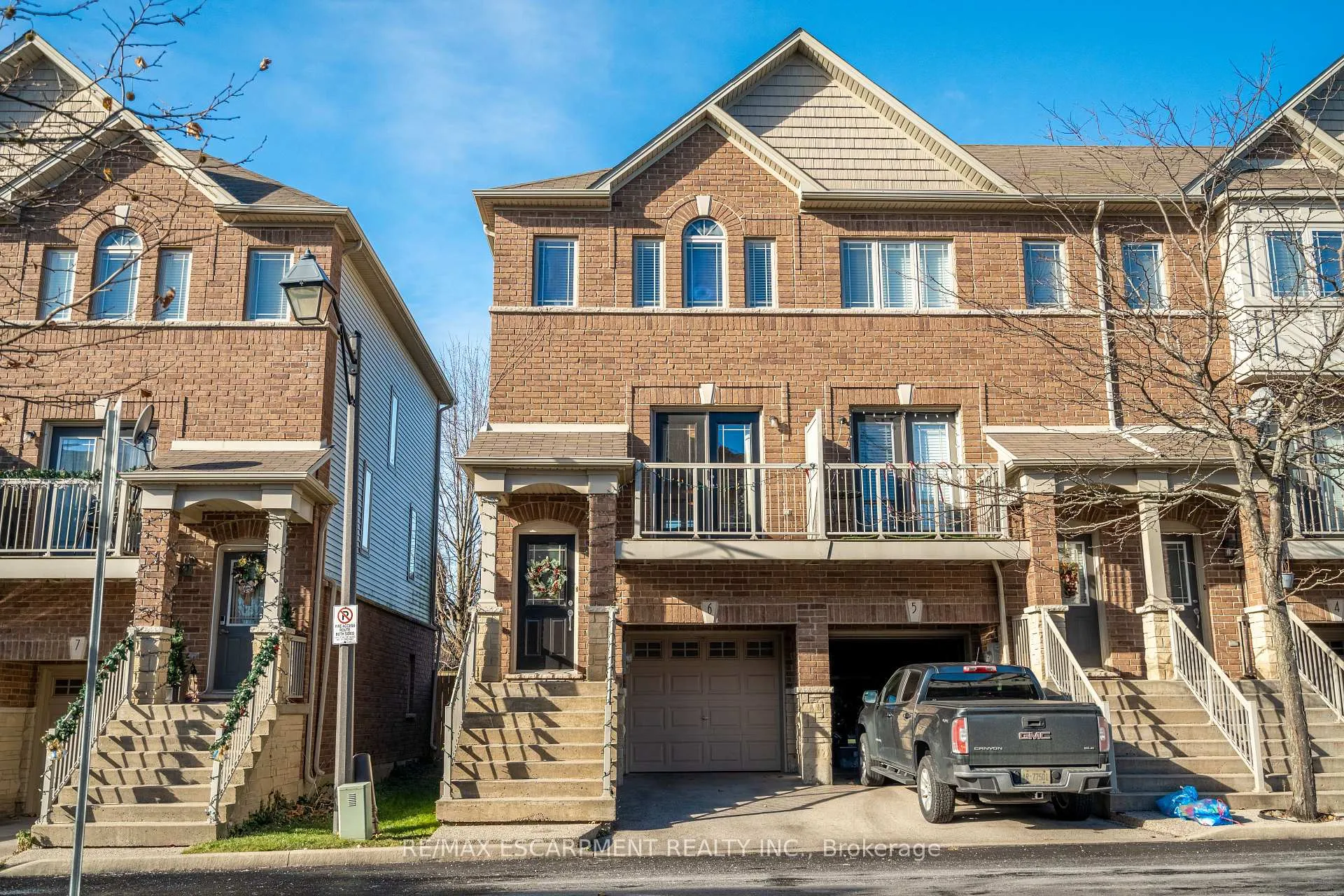 Photo 1 of Unit 6, 25 Viking Drive, Hamilton, Binbrook — HOMEH