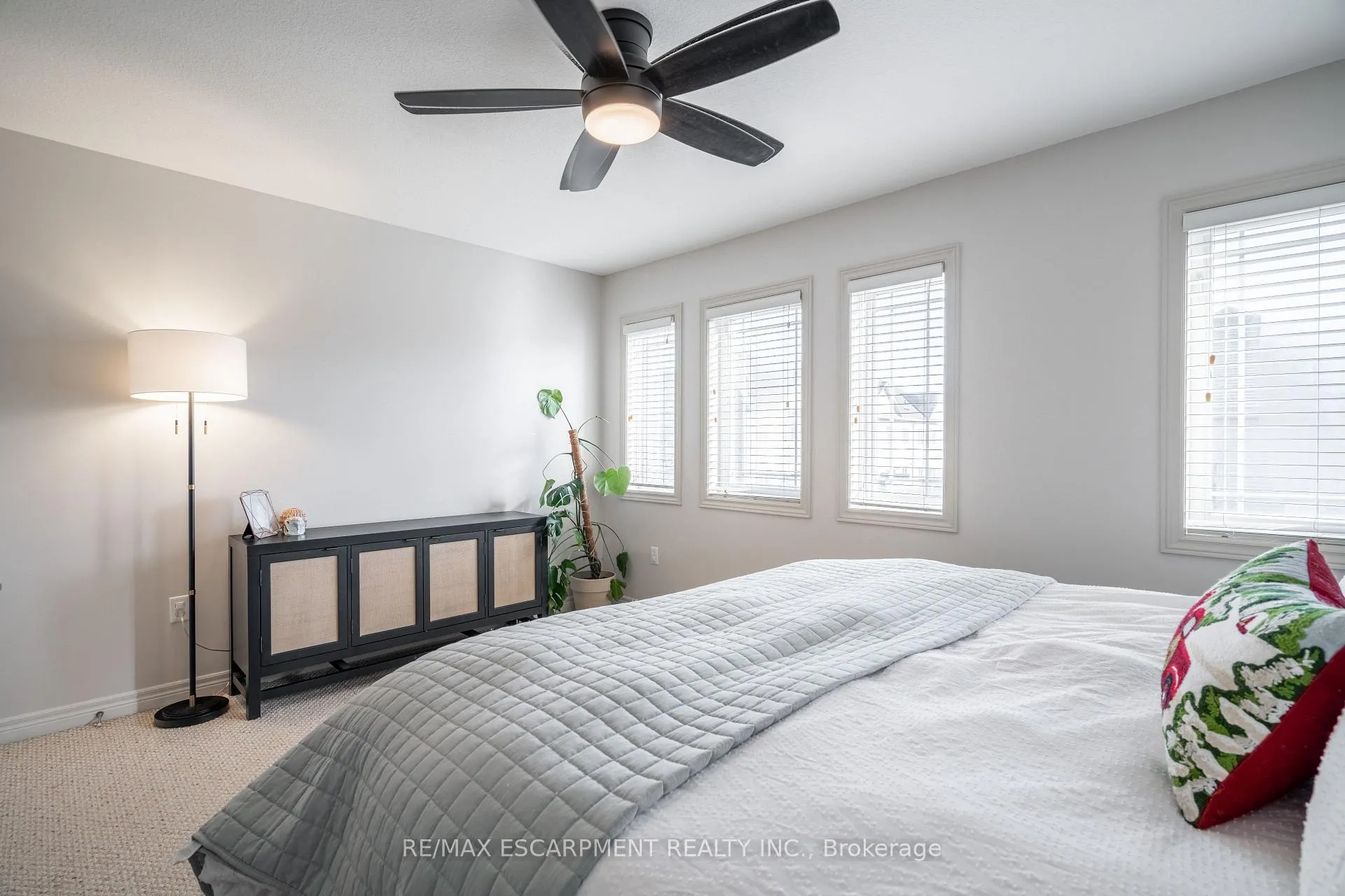 Photo 17 of Unit 6, 25 Viking Drive, Hamilton, Binbrook — HOMEH