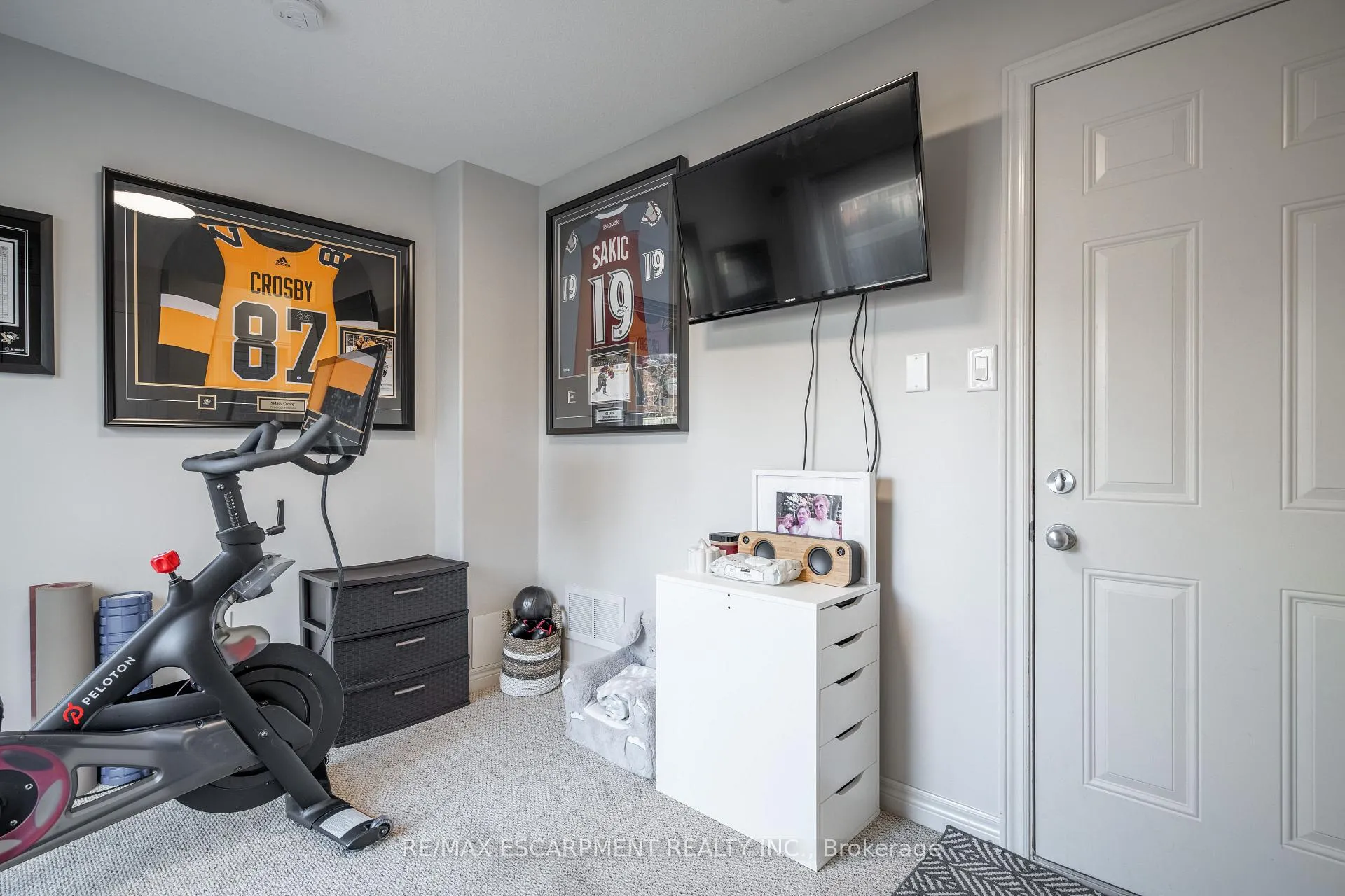 Photo 21 of Unit 6, 25 Viking Drive, Hamilton, Binbrook — HOMEH
