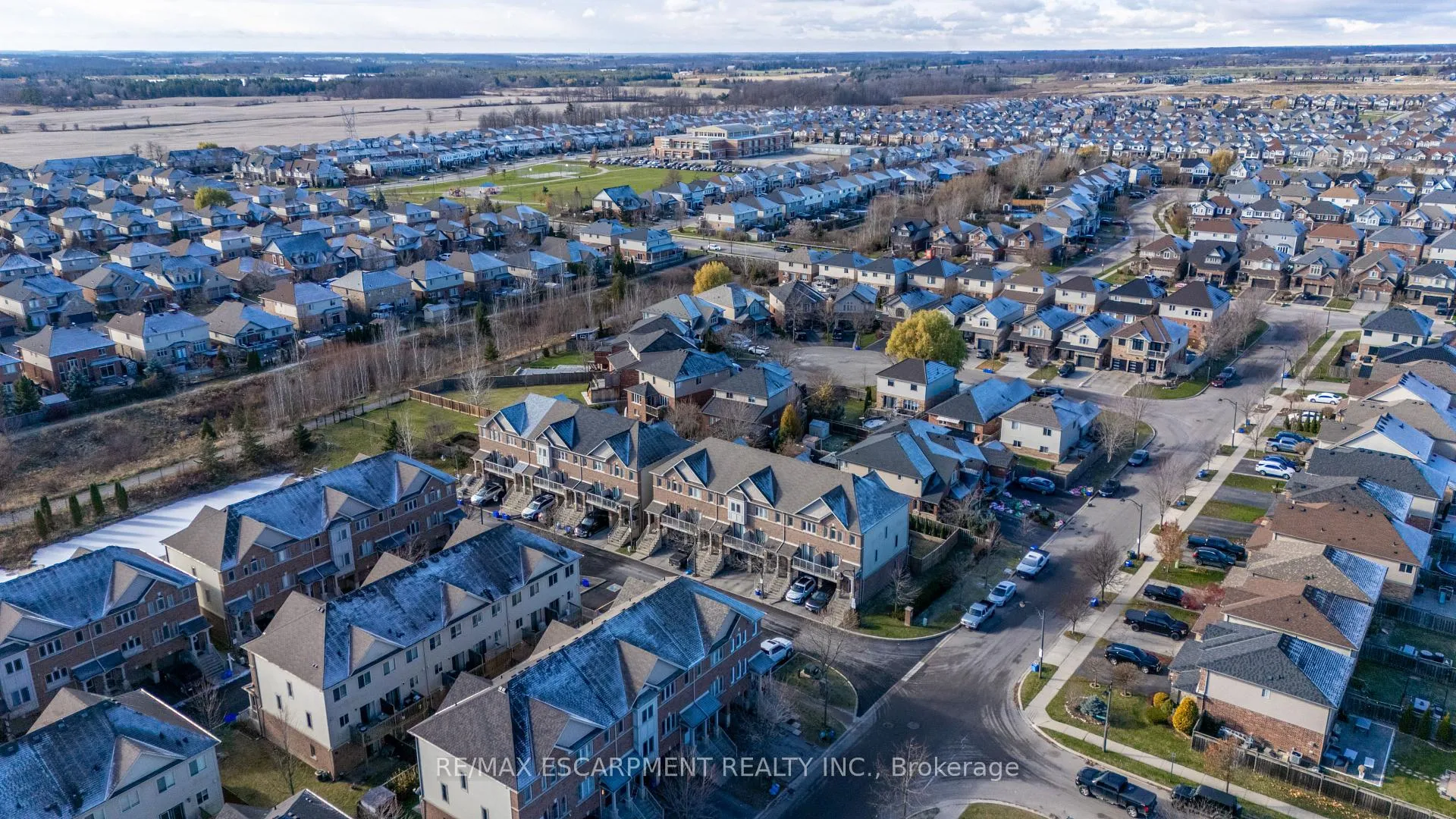 Photo 28 of Unit 6, 25 Viking Drive, Hamilton, Binbrook — HOMEH