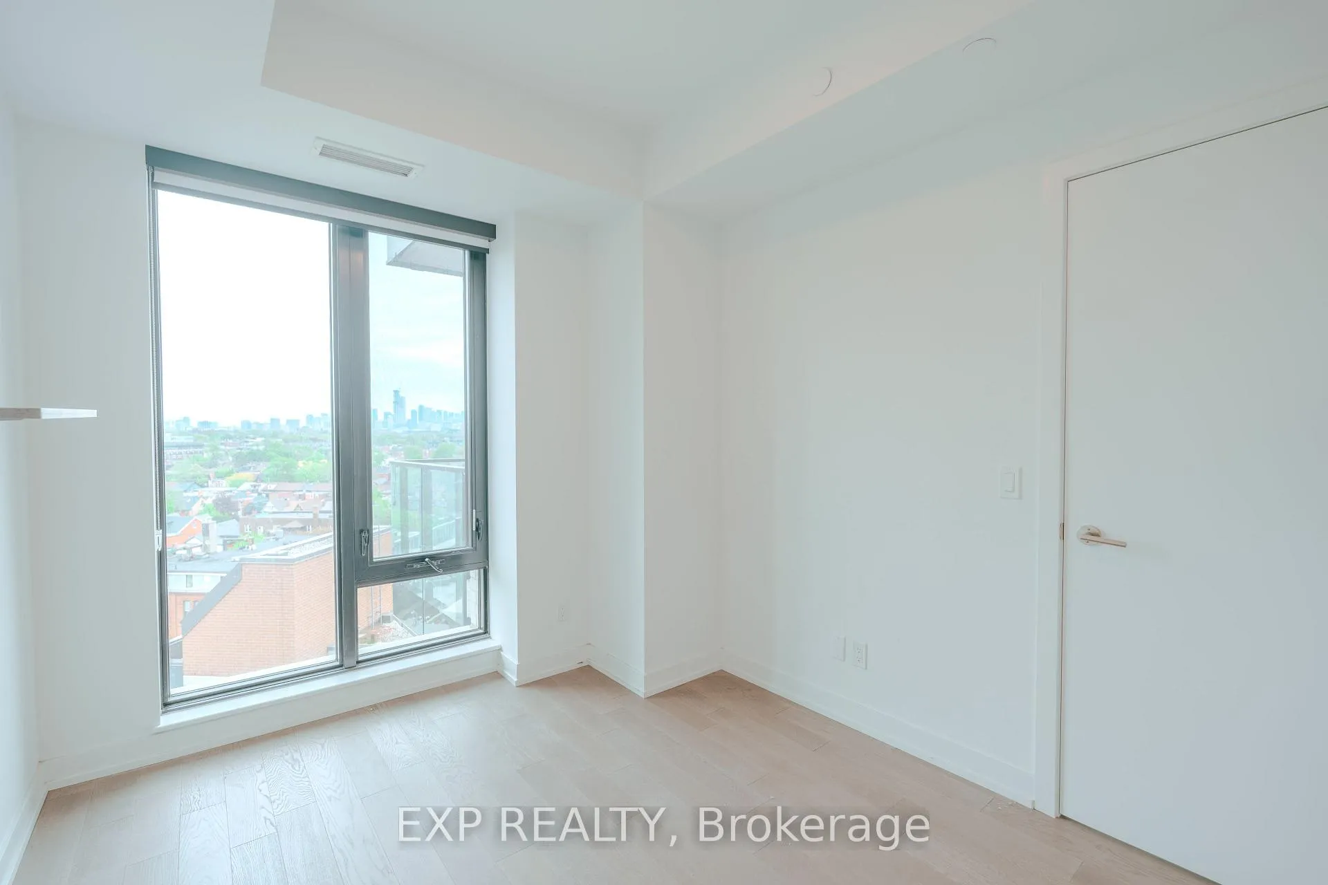 Photo 12 of Unit 1008, 200 Sudbury Street, Toronto, Little Portugal — HOMEH