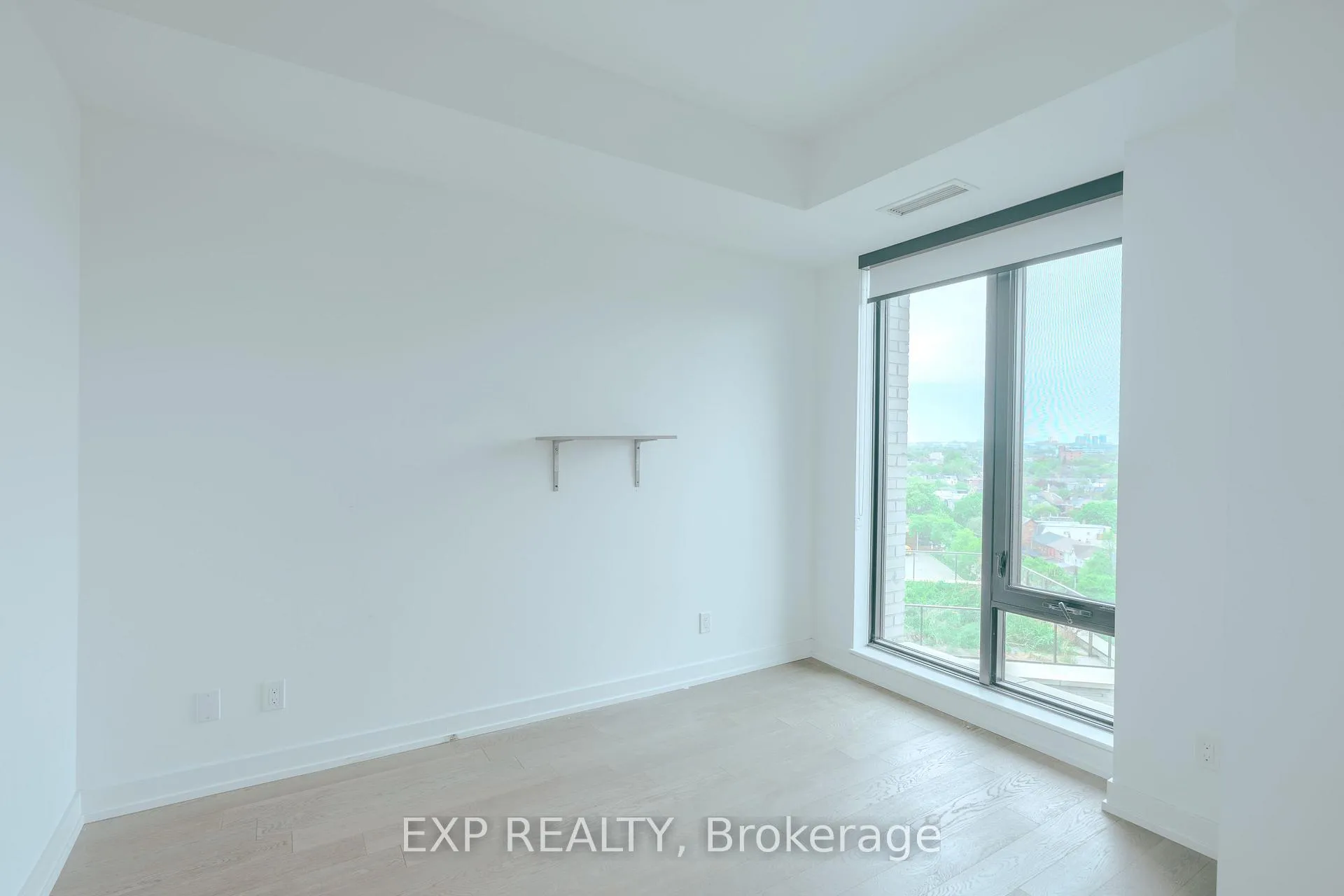 Photo 13 of Unit 1008, 200 Sudbury Street, Toronto, Little Portugal — HOMEH