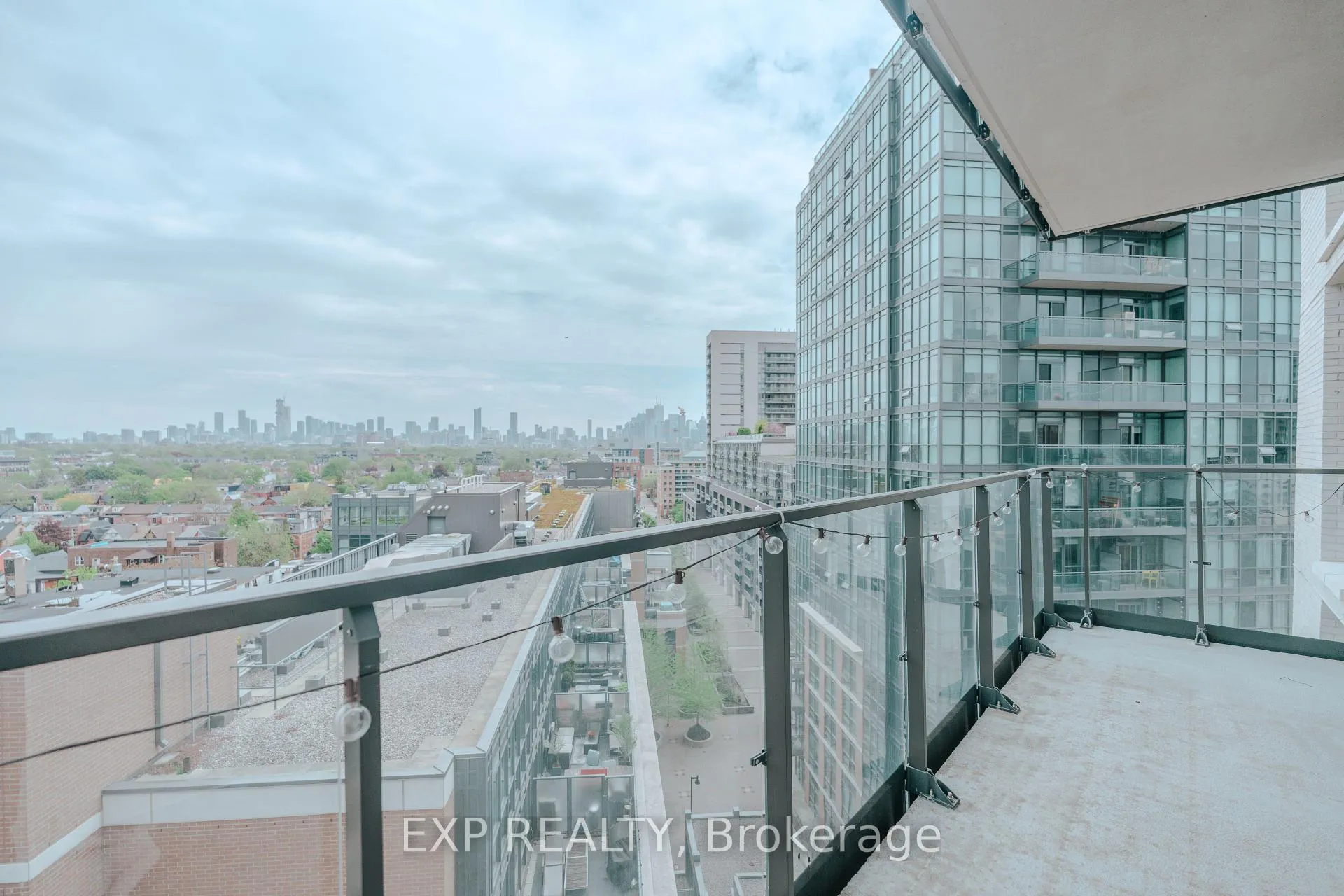 Photo 14 of Unit 1008, 200 Sudbury Street, Toronto, Little Portugal — HOMEH