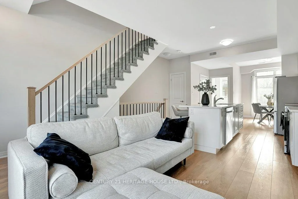 Photo 10 of Unit 31, 2 Willow Street, Brant, Paris — HOMEH