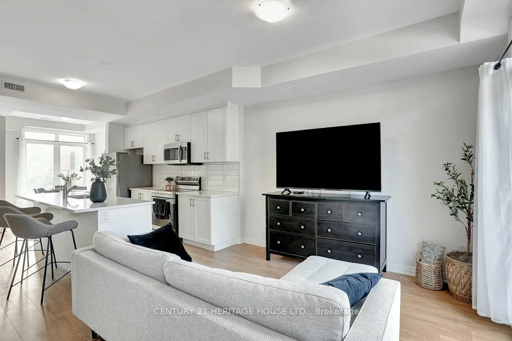 Photo 12 of Unit 31, 2 Willow Street, Brant, Paris — HOMEH