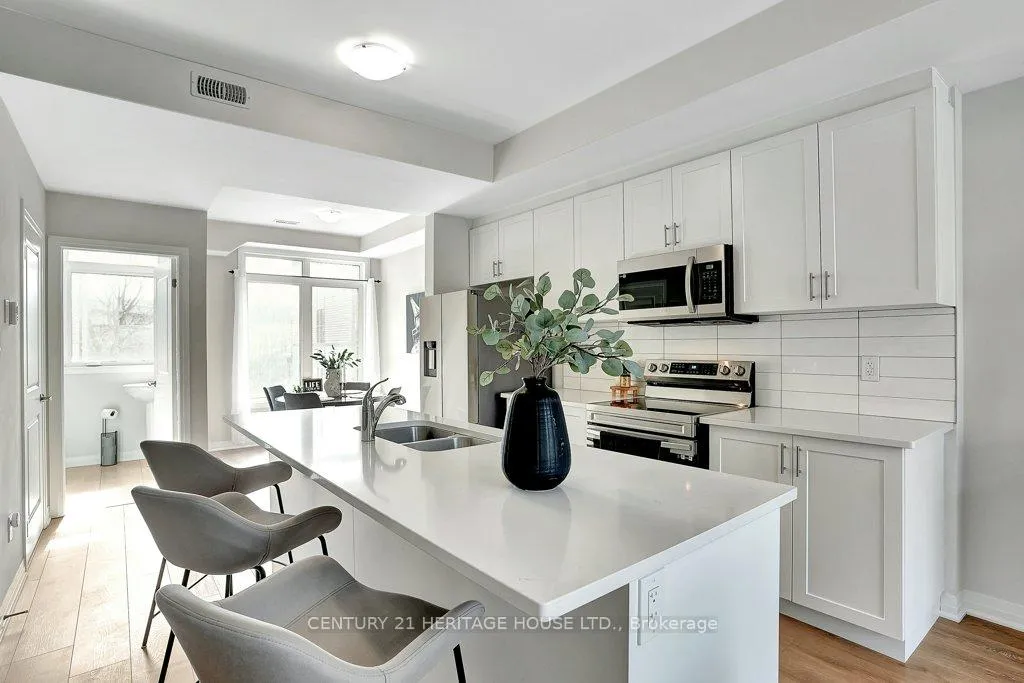 Photo 16 of Unit 31, 2 Willow Street, Brant, Paris — HOMEH