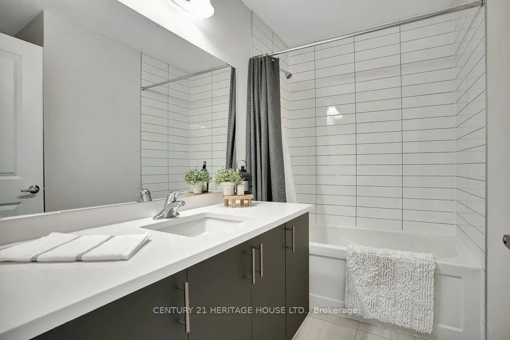 Photo 31 of Unit 31, 2 Willow Street, Brant, Paris — HOMEH