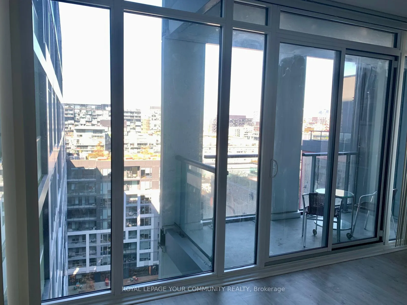 Photo 11 of Unit 1401, 576 Front Street W, Toronto, Waterfront Communities — HOMEH