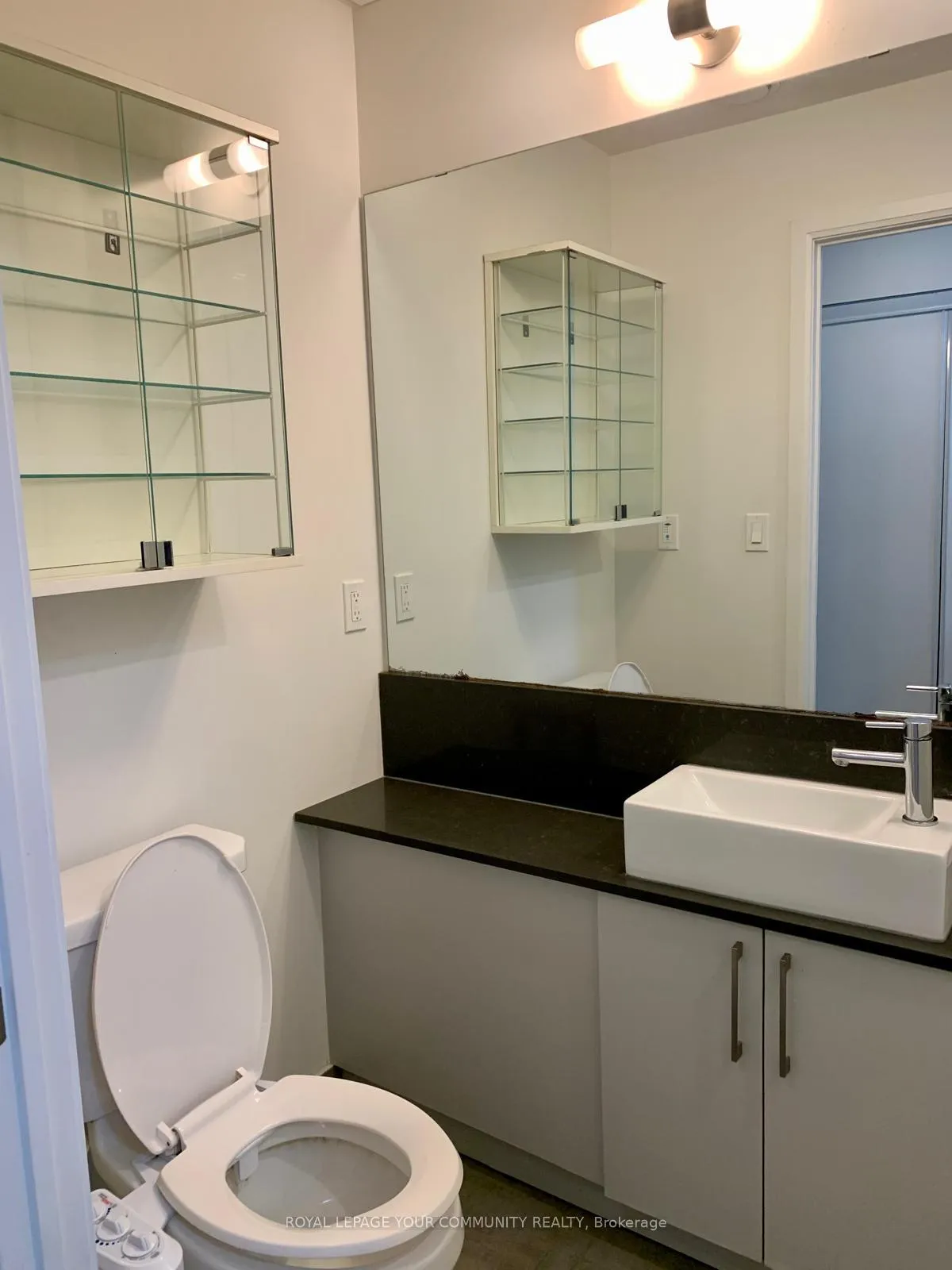 Photo 21 of Unit 1401, 576 Front Street W, Toronto, Waterfront Communities — HOMEH