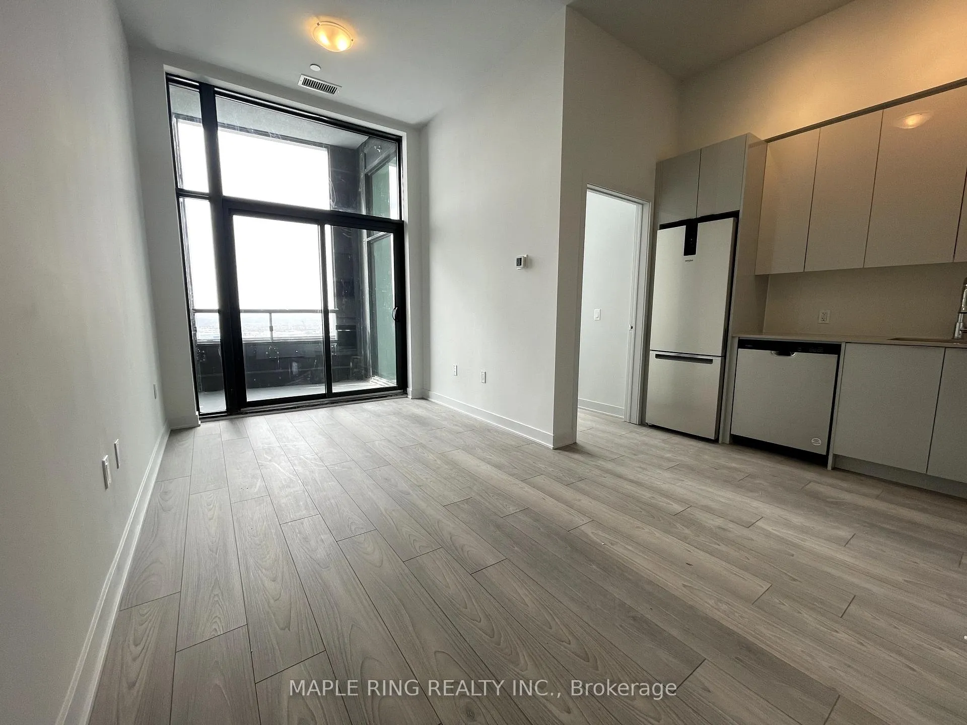 Photo 1 of Unit 3101, 2920 Highway 7 Road, Vaughan, Concord — HOMEH