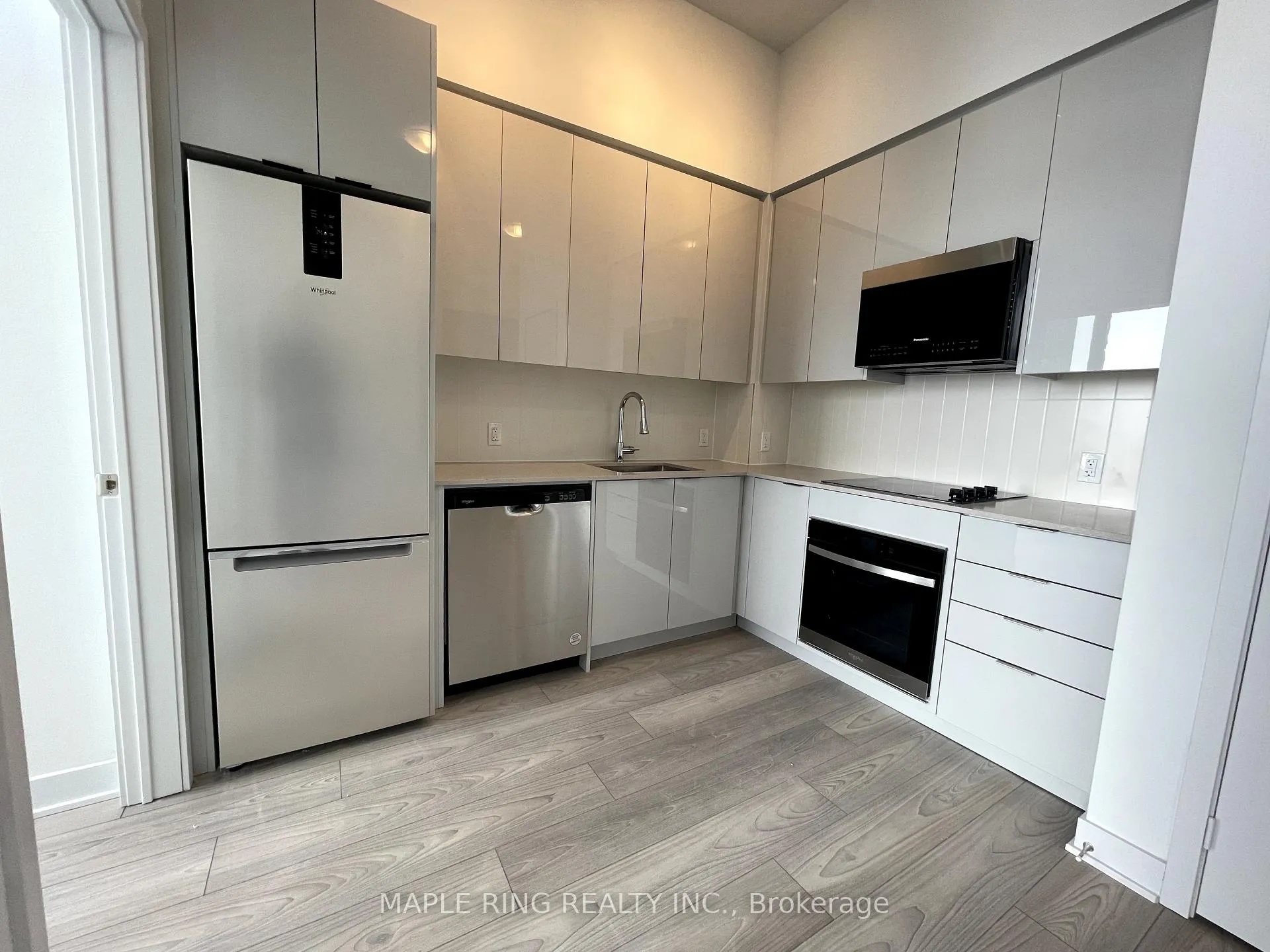 Photo 2 of Unit 3101, 2920 Highway 7 Road, Vaughan, Concord — HOMEH