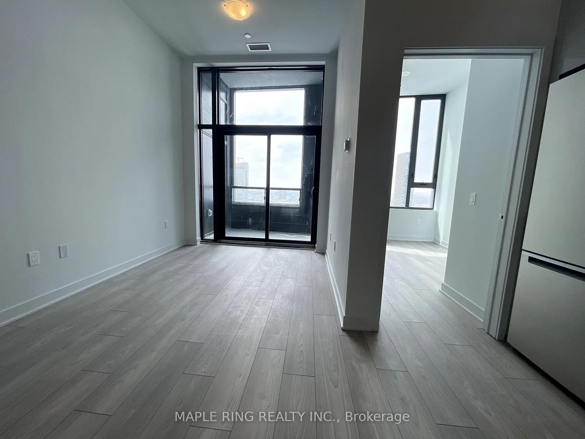 Photo 6 of Unit 3101, 2920 Highway 7 Road, Vaughan, Concord — HOMEH