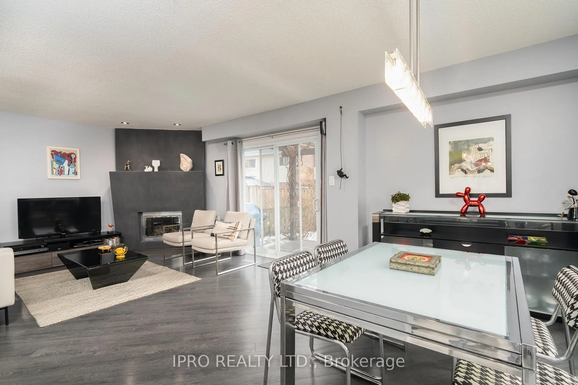 Photo 8 of 13 Sparklett Crescent, Brampton, Heart Lake East — HOMEH