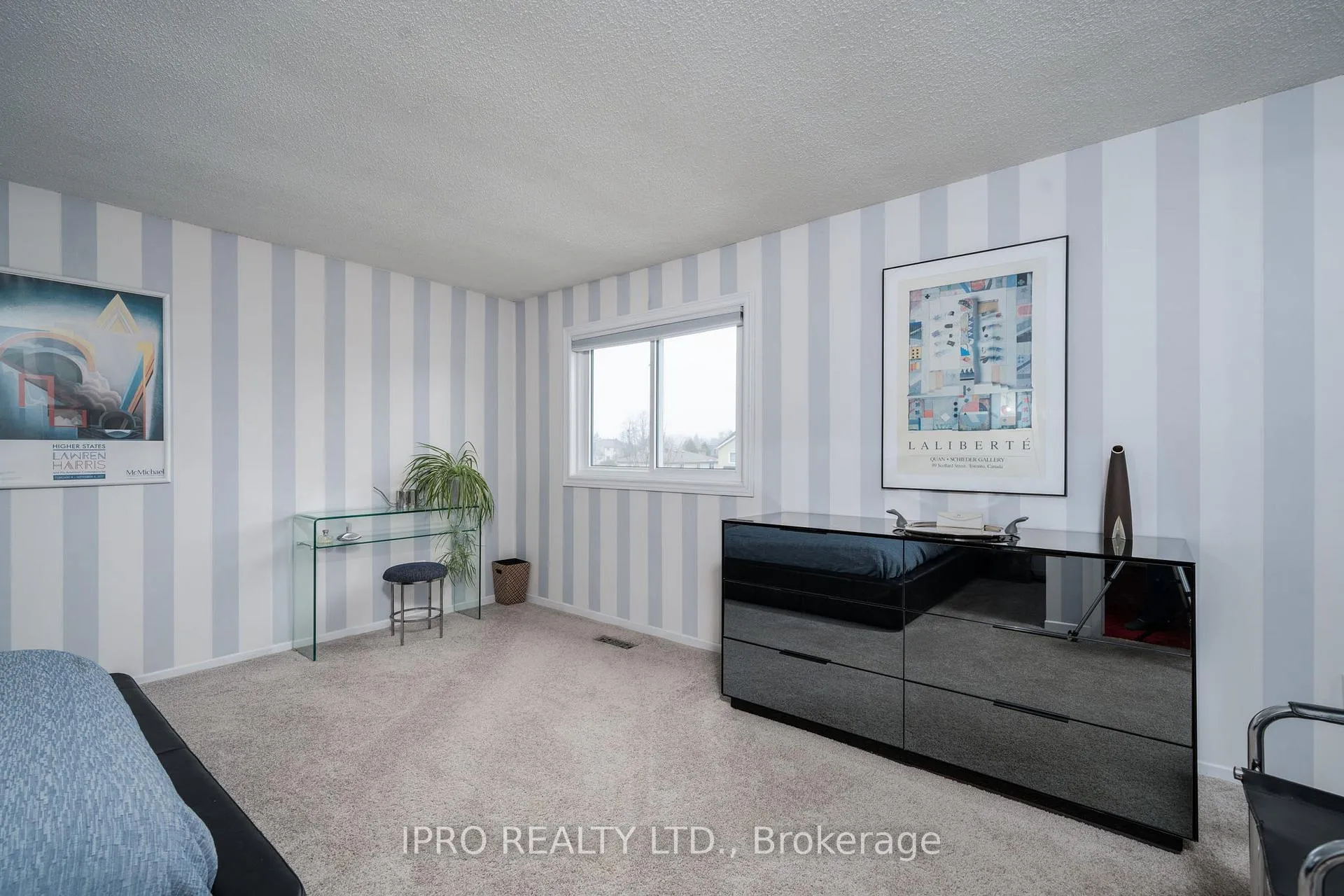 Photo 12 of 13 Sparklett Crescent, Brampton, Heart Lake East — HOMEH