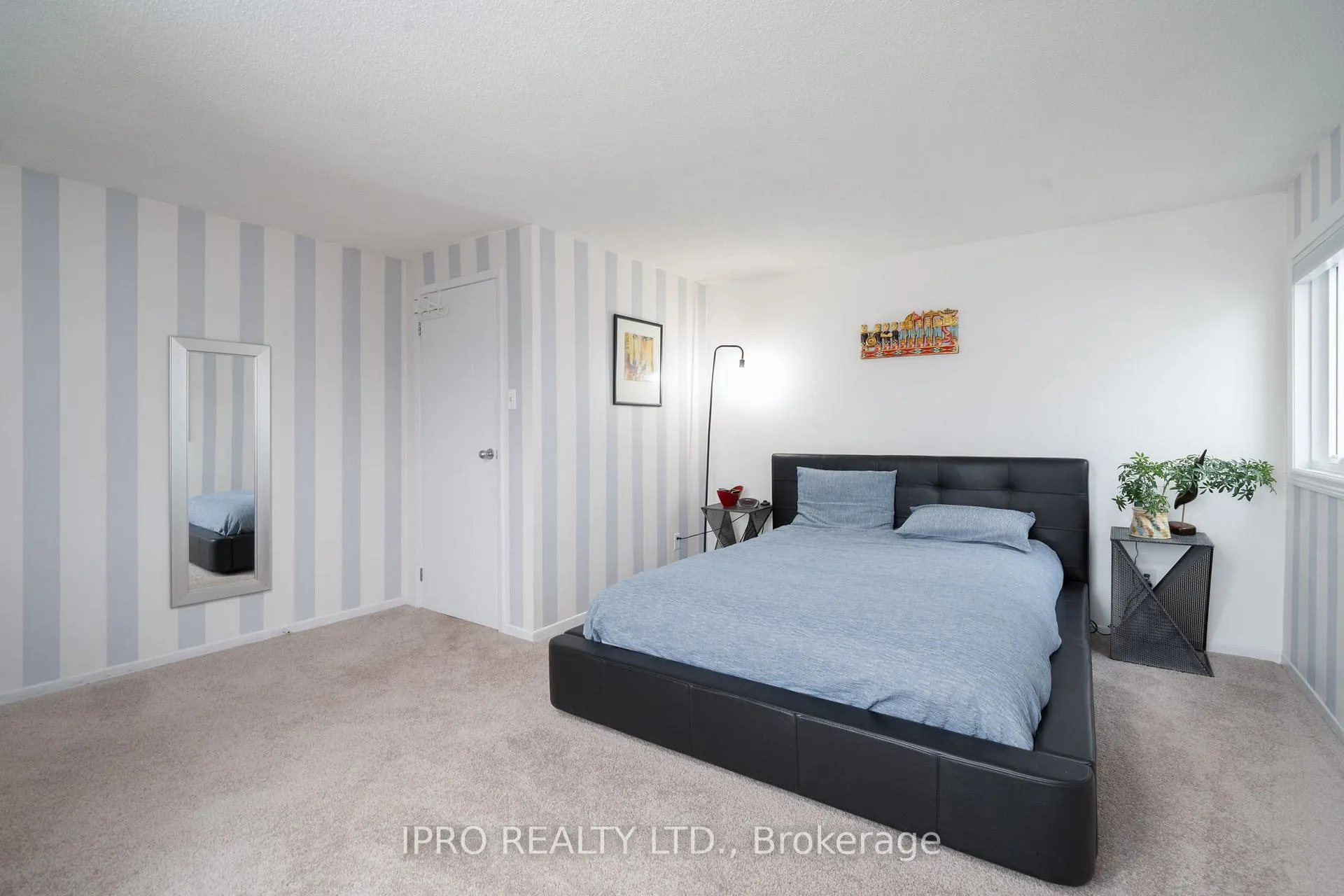 Photo 14 of 13 Sparklett Crescent, Brampton, Heart Lake East — HOMEH