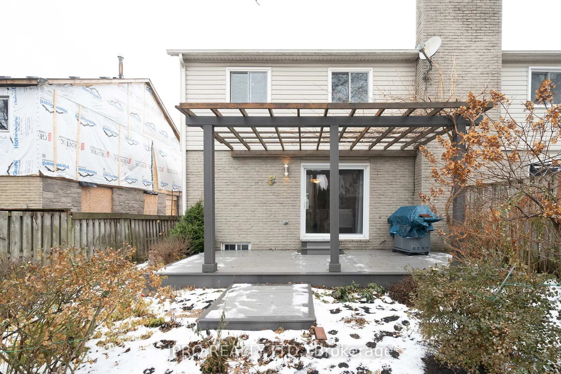 Photo 24 of 13 Sparklett Crescent, Brampton, Heart Lake East — HOMEH