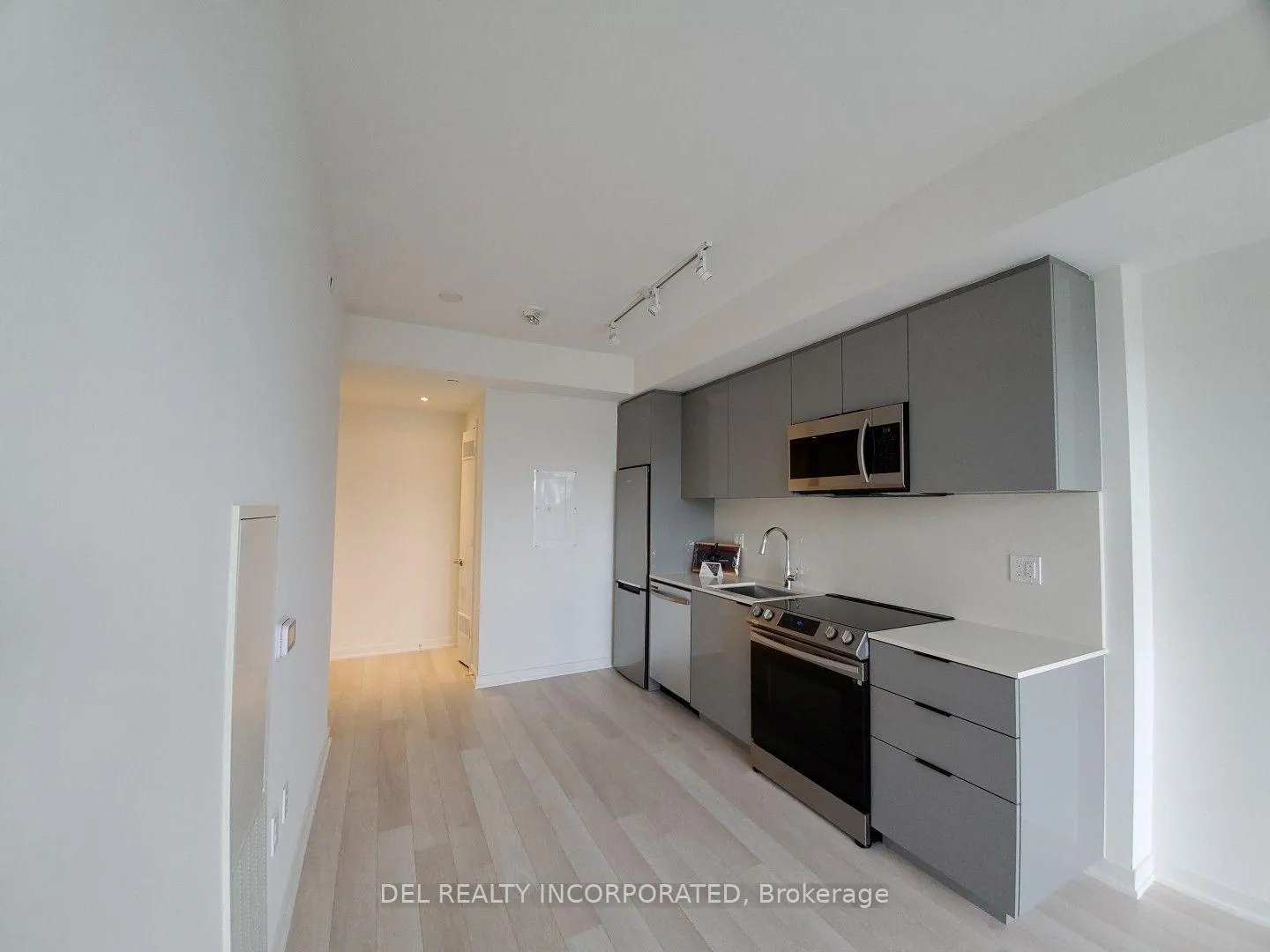Photo 2 of Unit 1909, 48 Power Street, Toronto, Moss Park — HOMEH